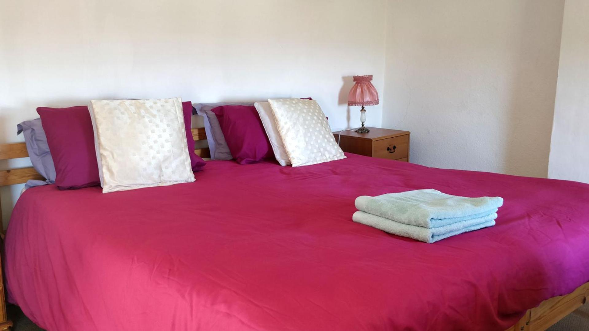 Double Room with Shared Bathroom photo 1