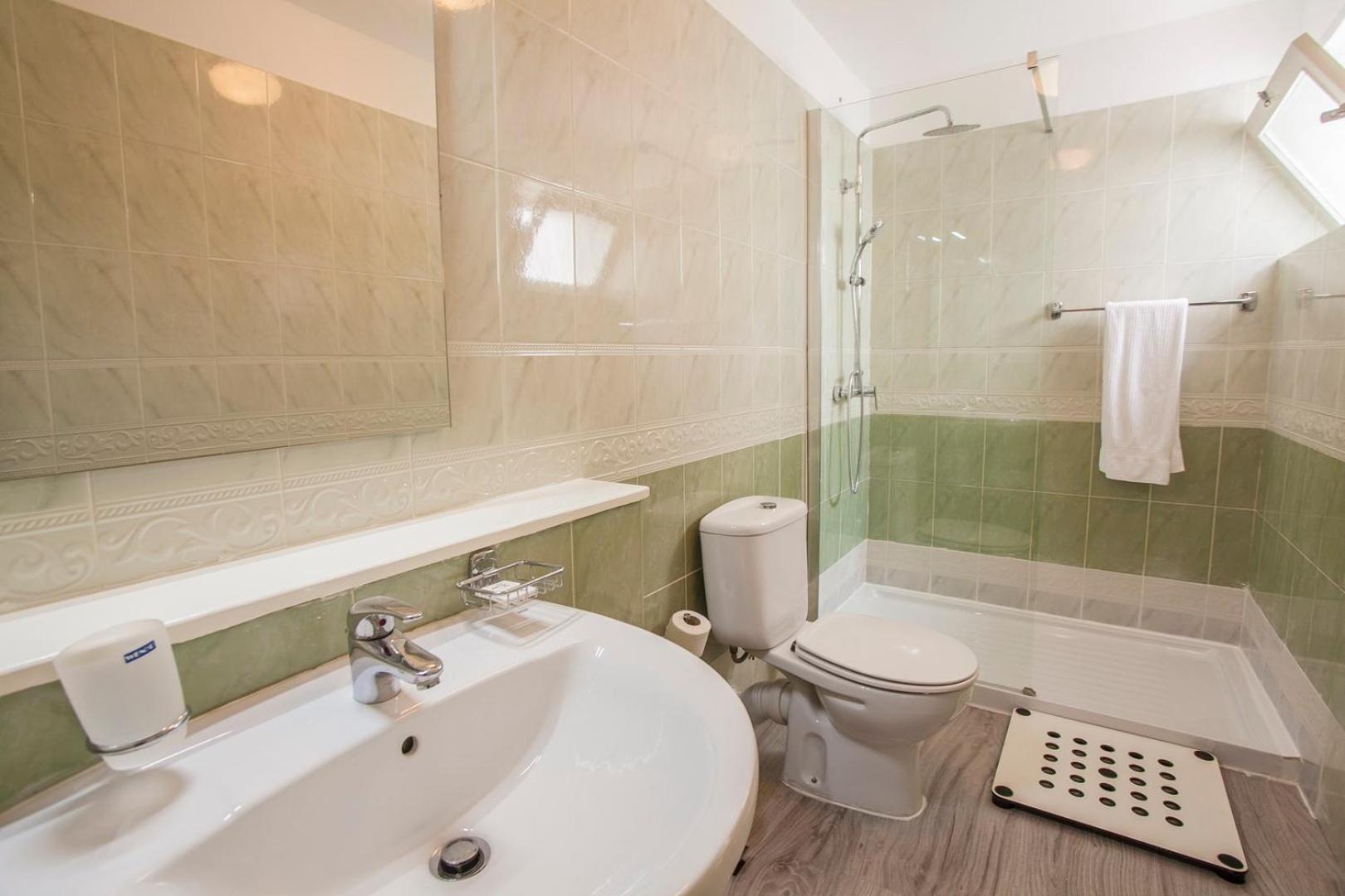 Triple Room photo 2