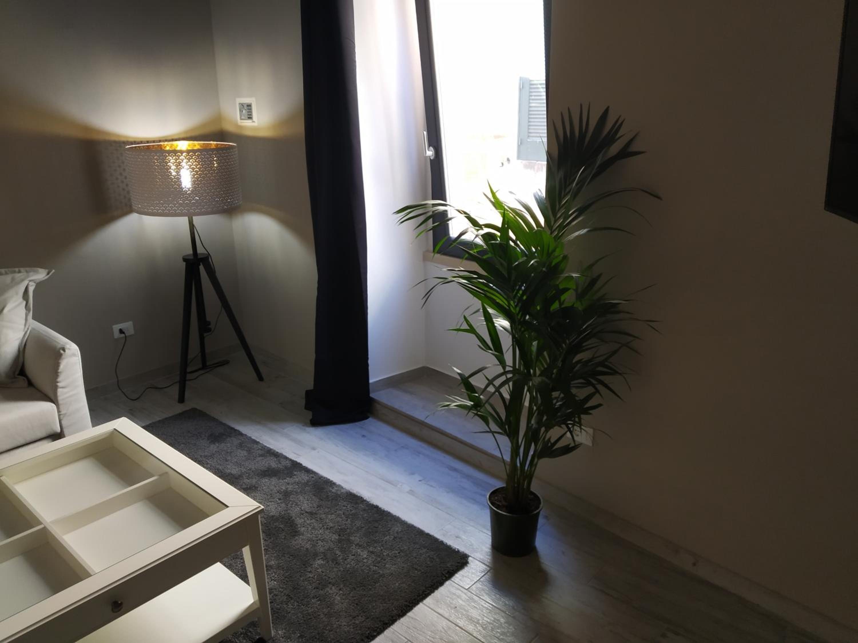 Standard Suite - Photo 19
