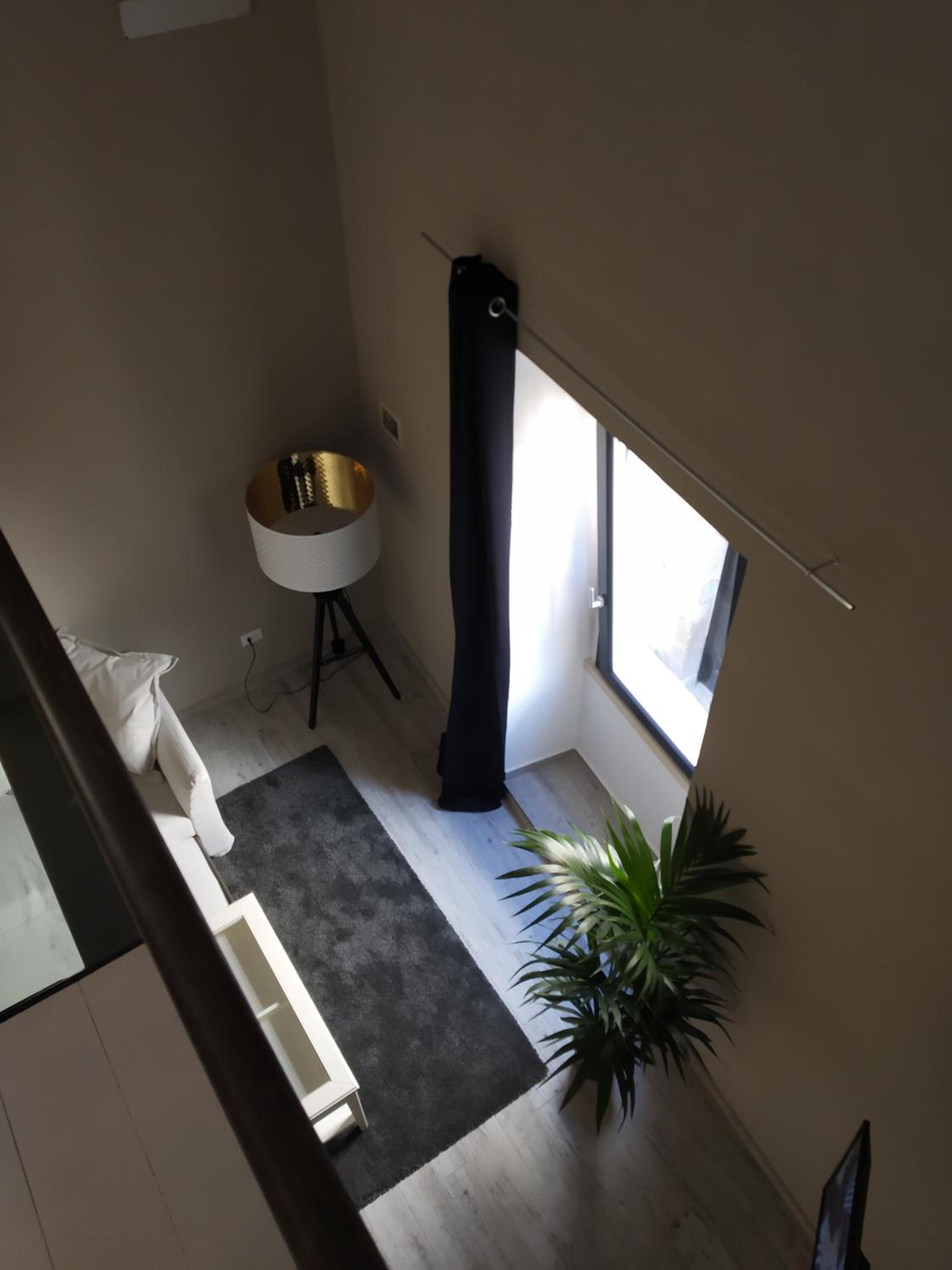Standard Suite - Photo 6