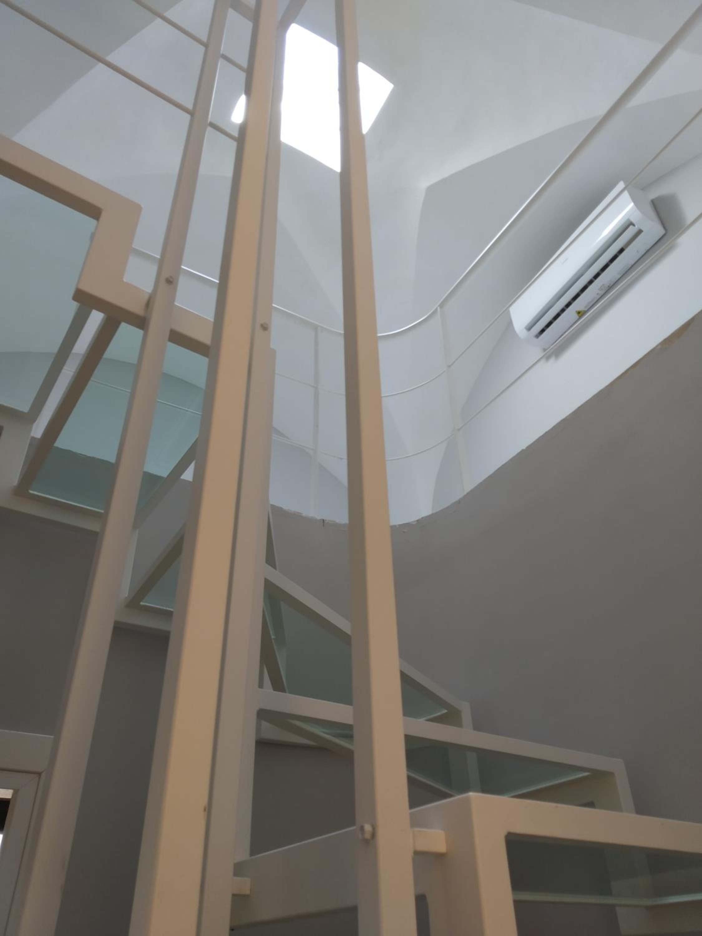 Standard Suite - Photo 17