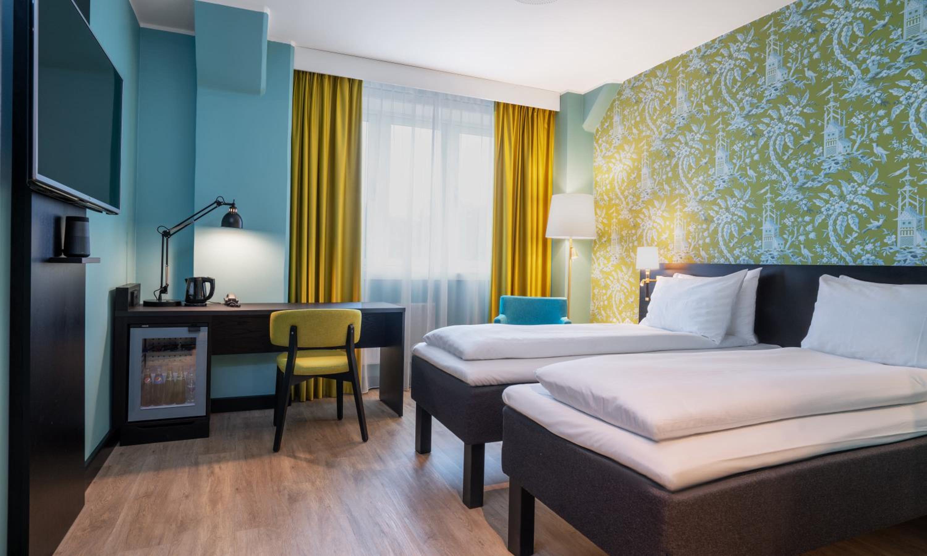 Standard Twin Room - Photo 1