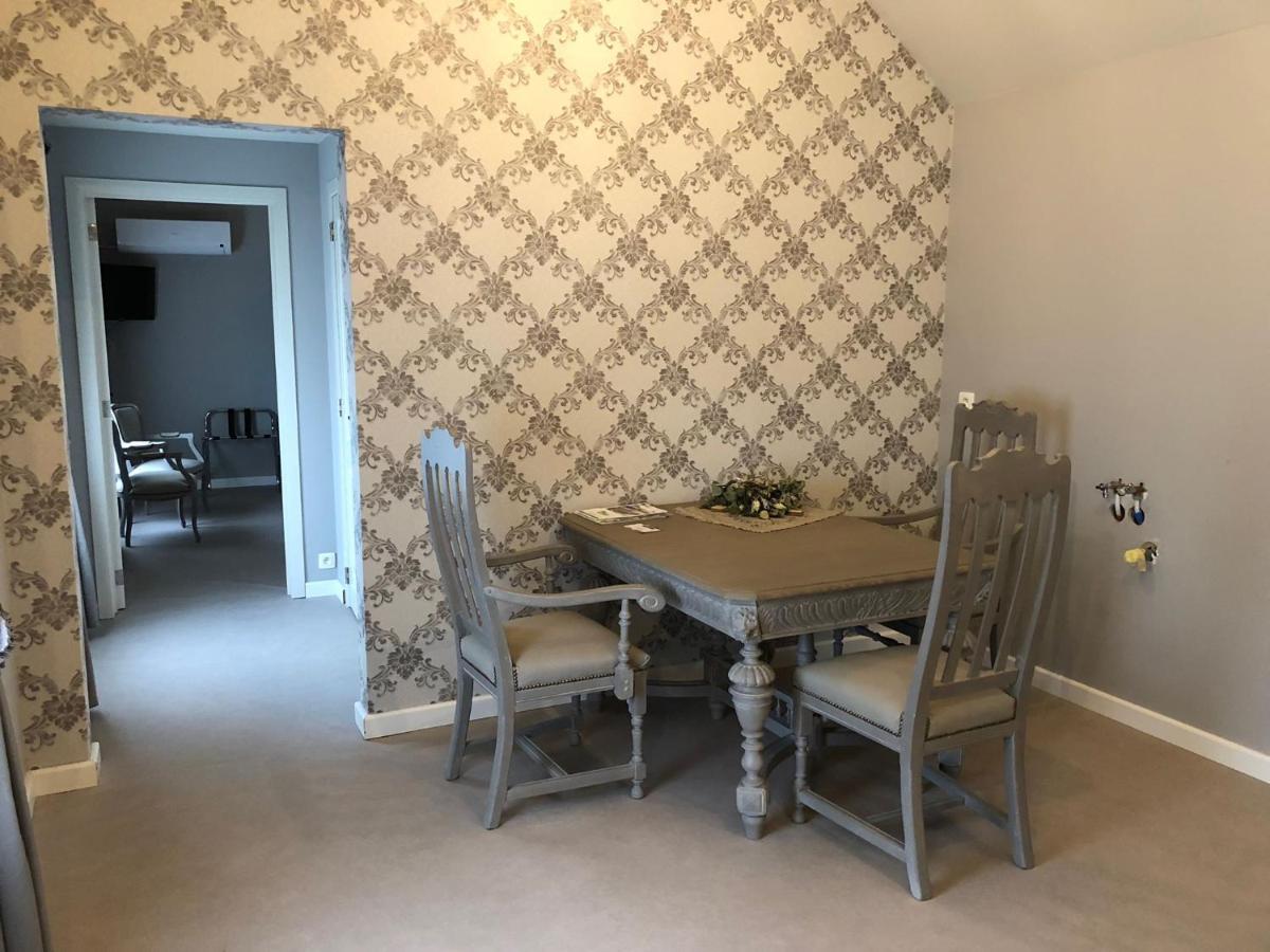 Double Room with Private Bathroom photo 3