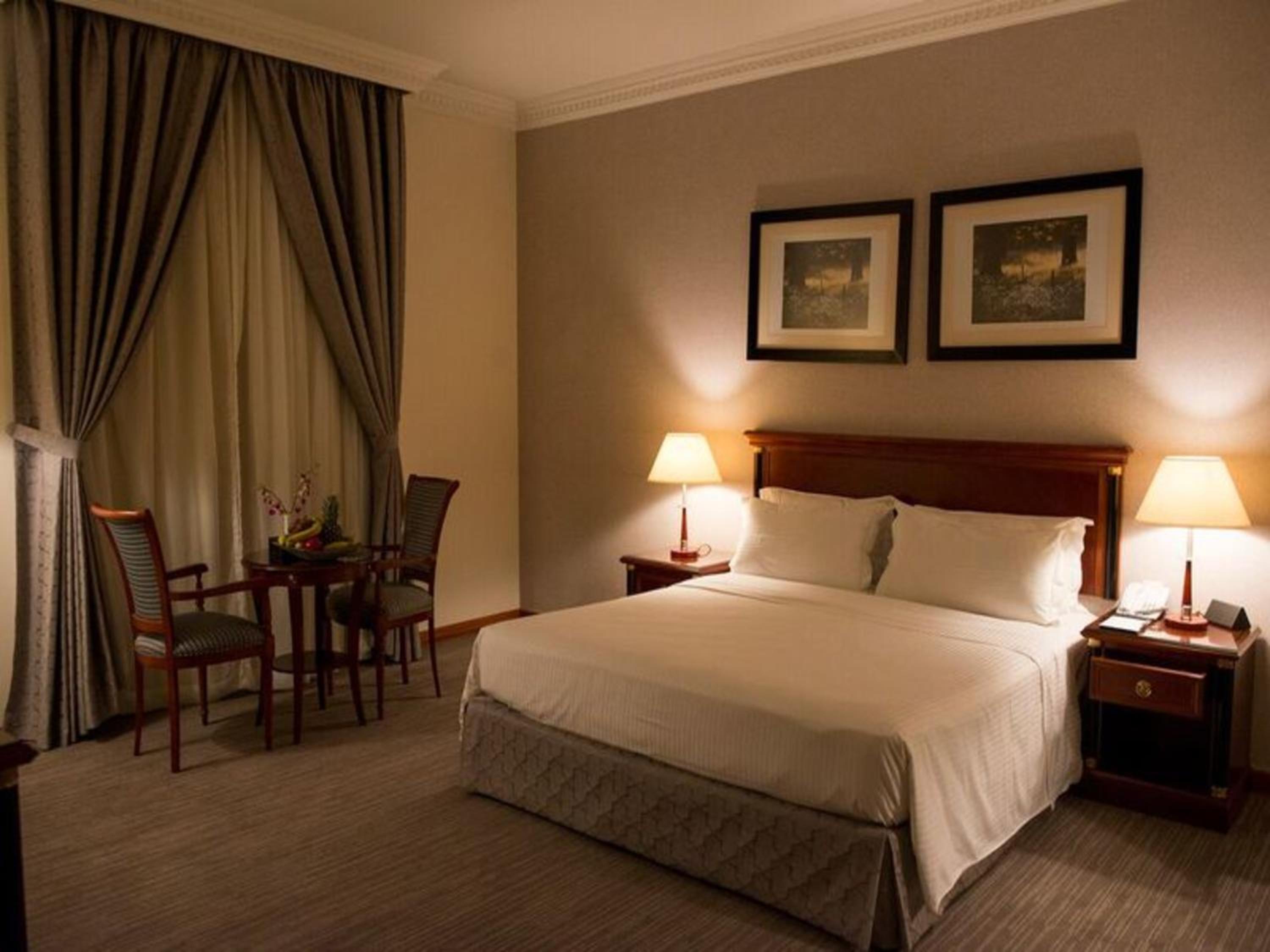 Standard King Room - Photo 1