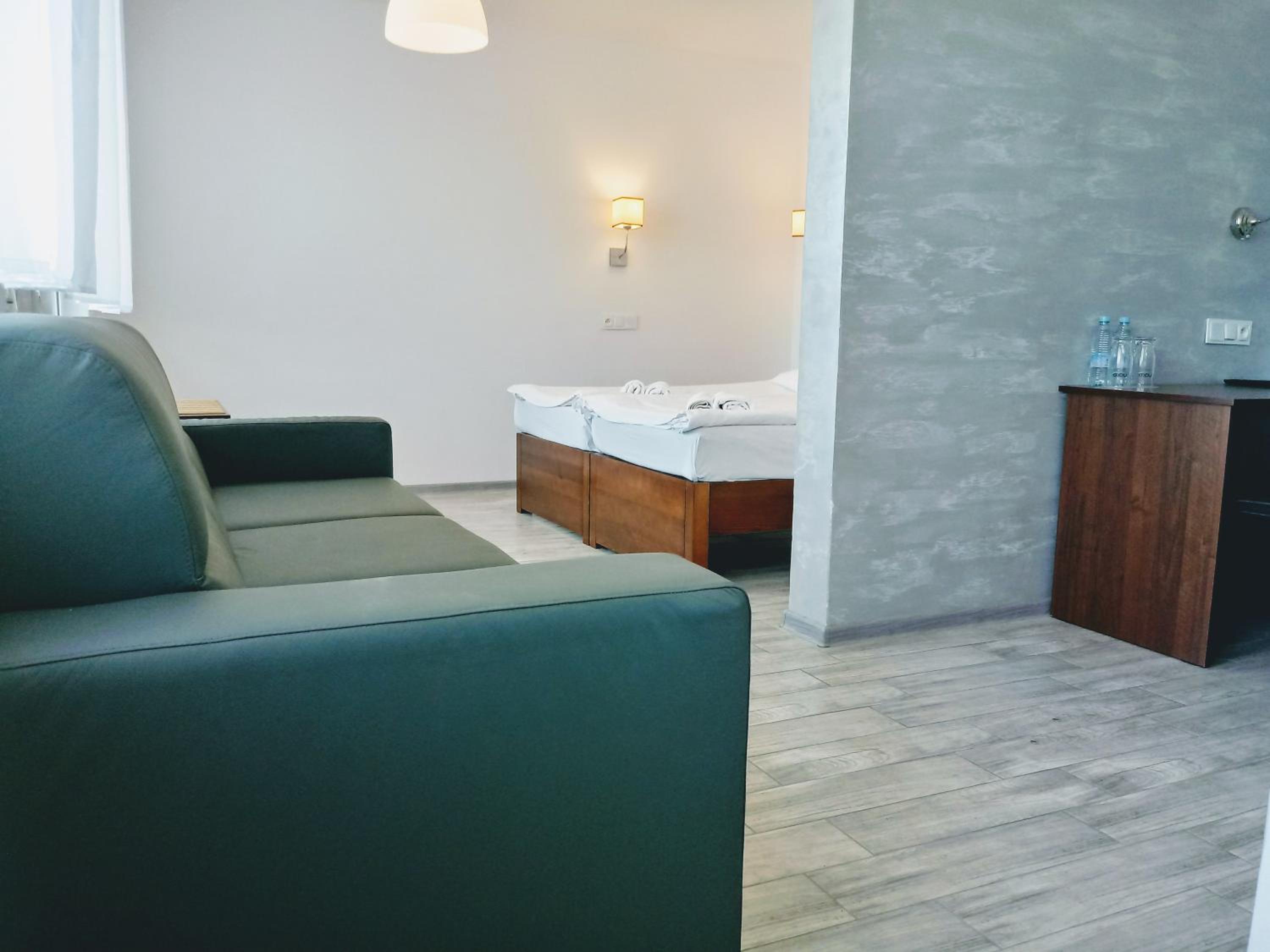 Apartment - Photo 4