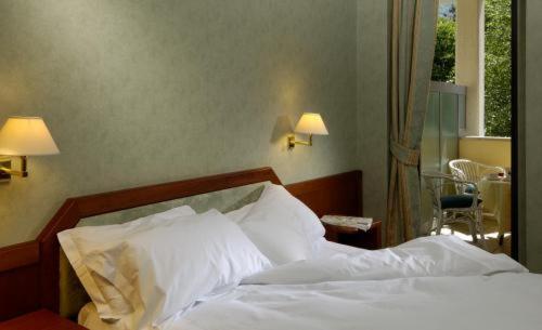 Classic Double Room - Photo 2