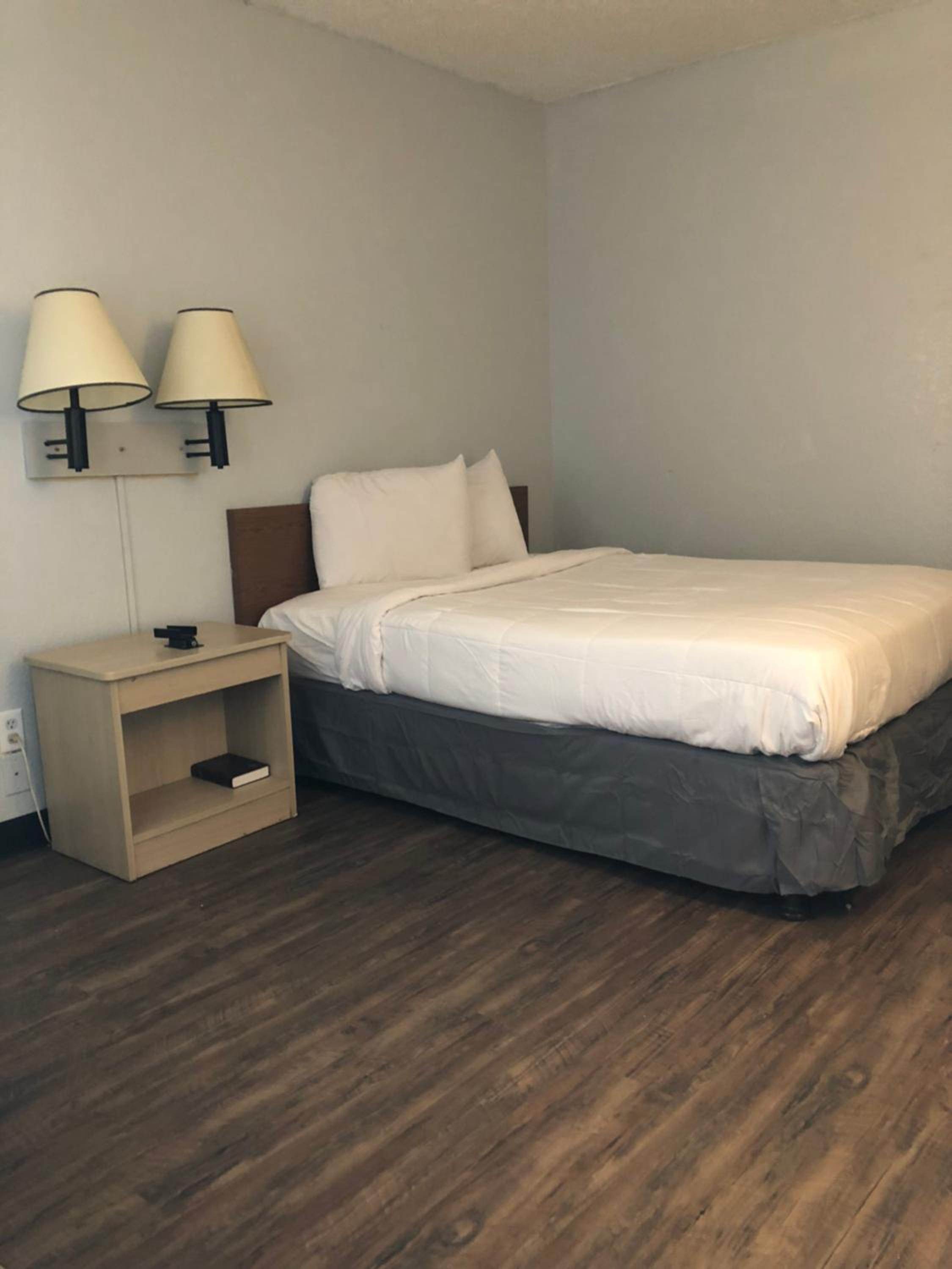 Classic Room with Full Bed - Disability Access photo 1