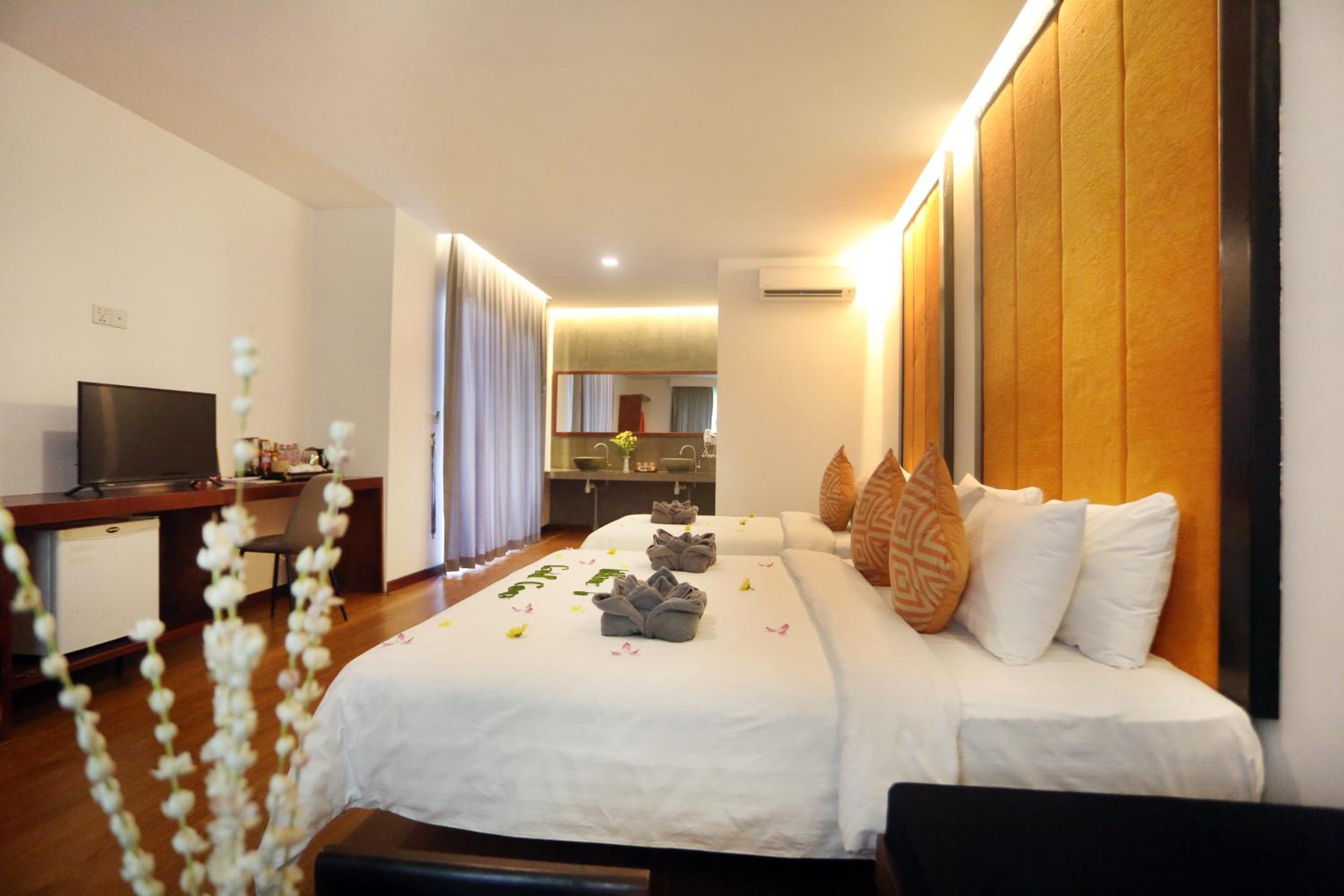 Family Deluxe With Balcony Pool View @ Free Pickup  photo 1