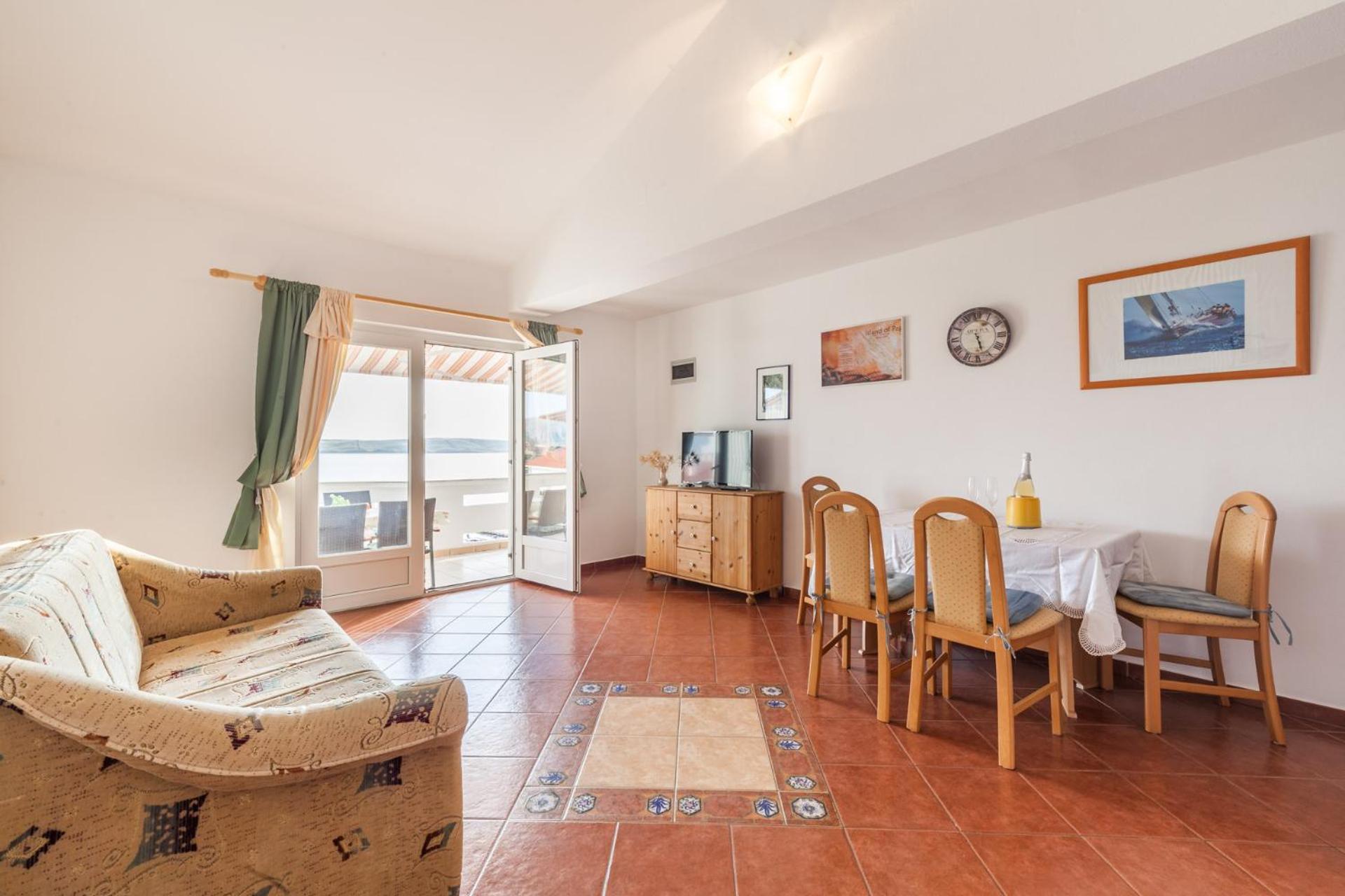 Apartment with Sea View