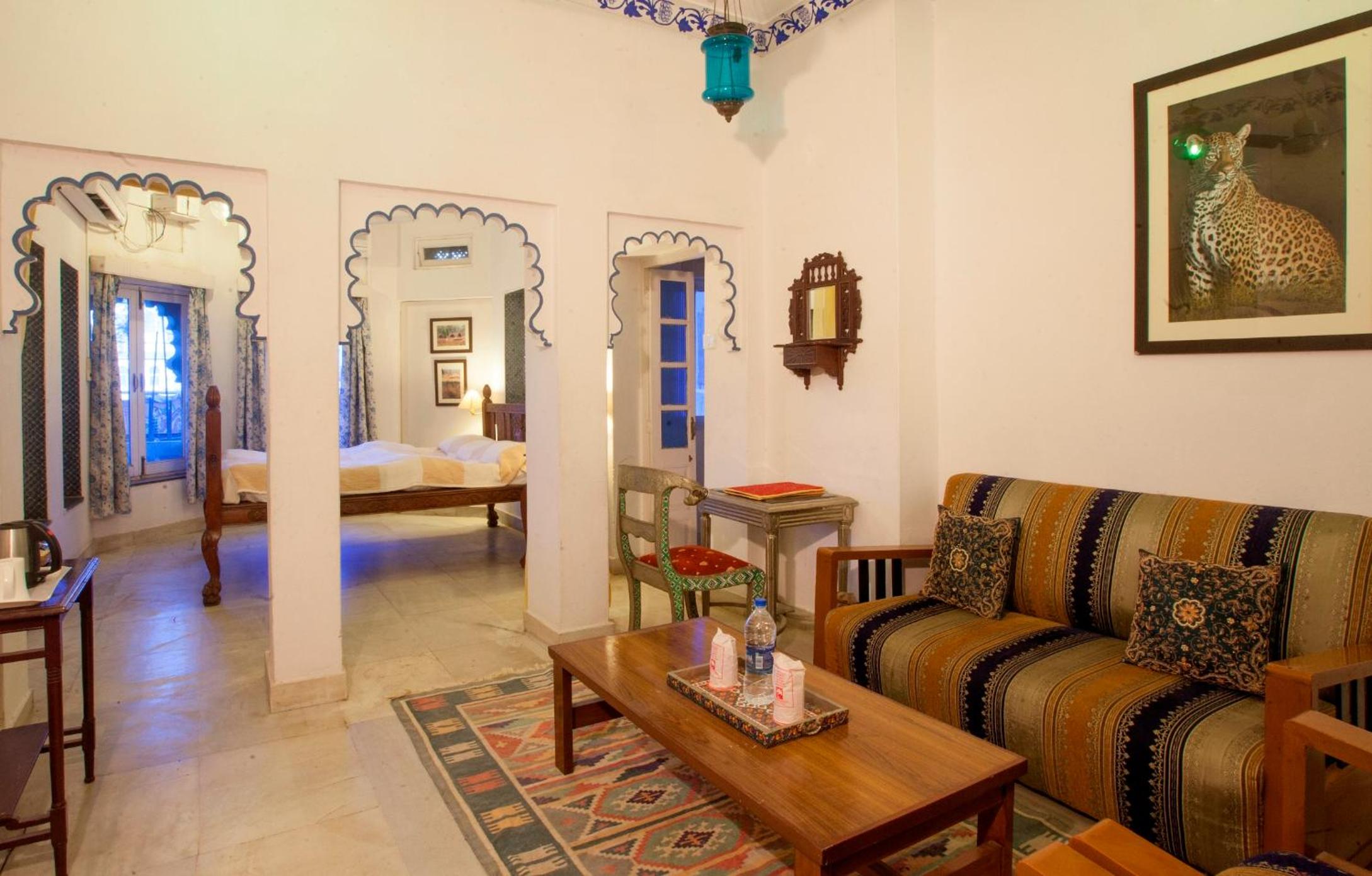 Standard Double Room - Non Lake Facing - Photo 1