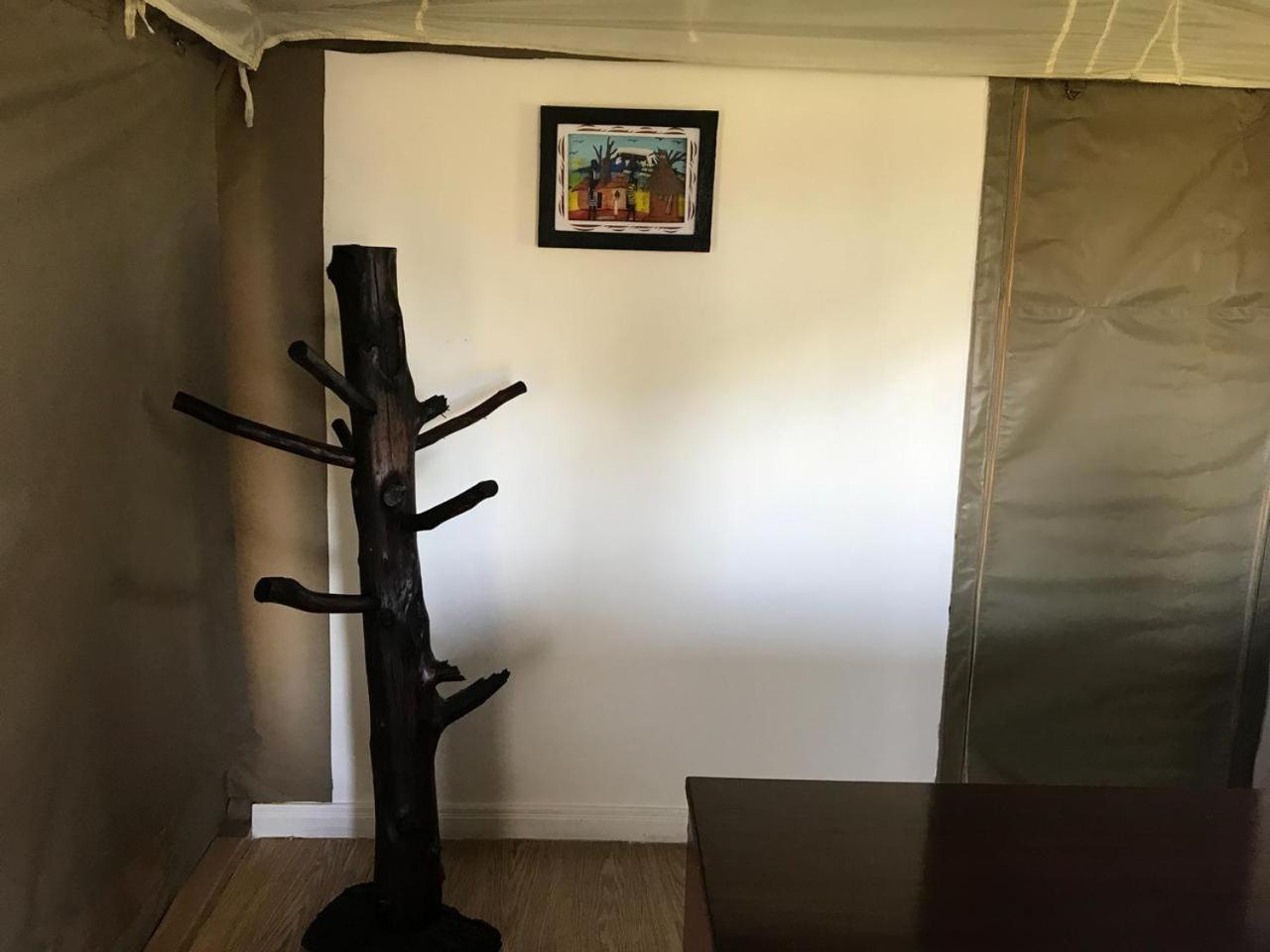 Tent - Photo 8