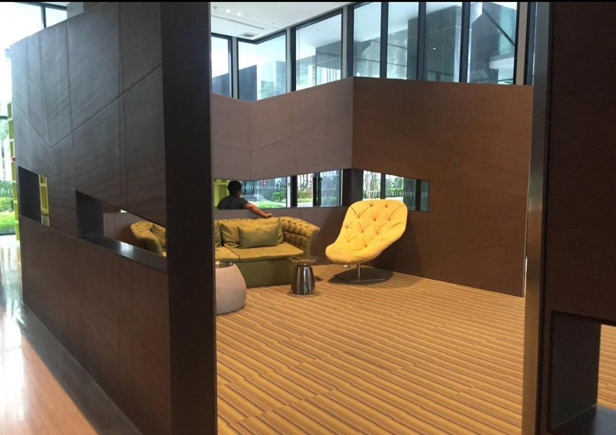 One-Bedroom Apartment - Photo 160