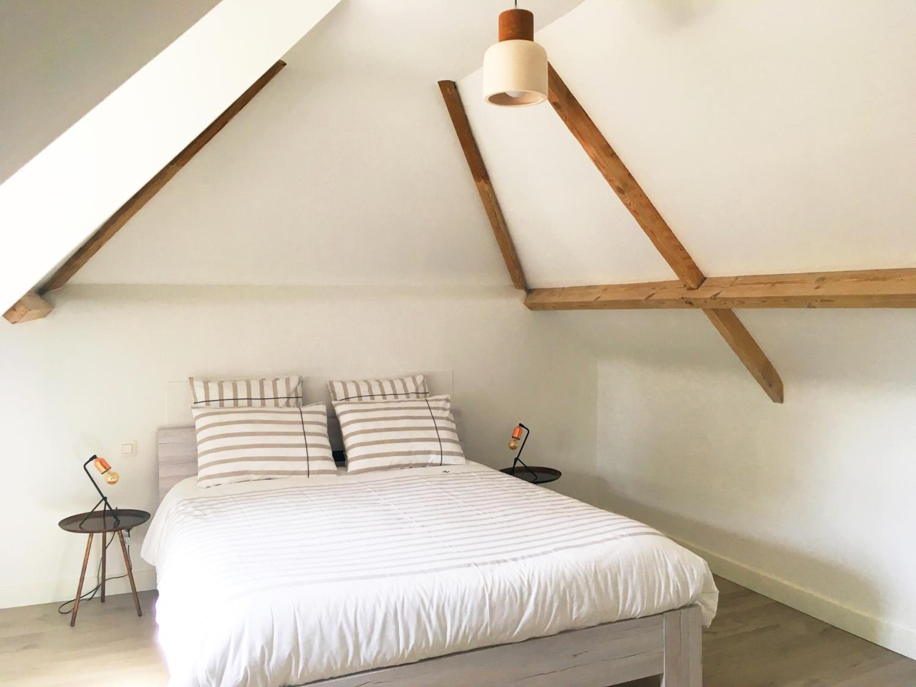 Deluxe Double Room with Shower
