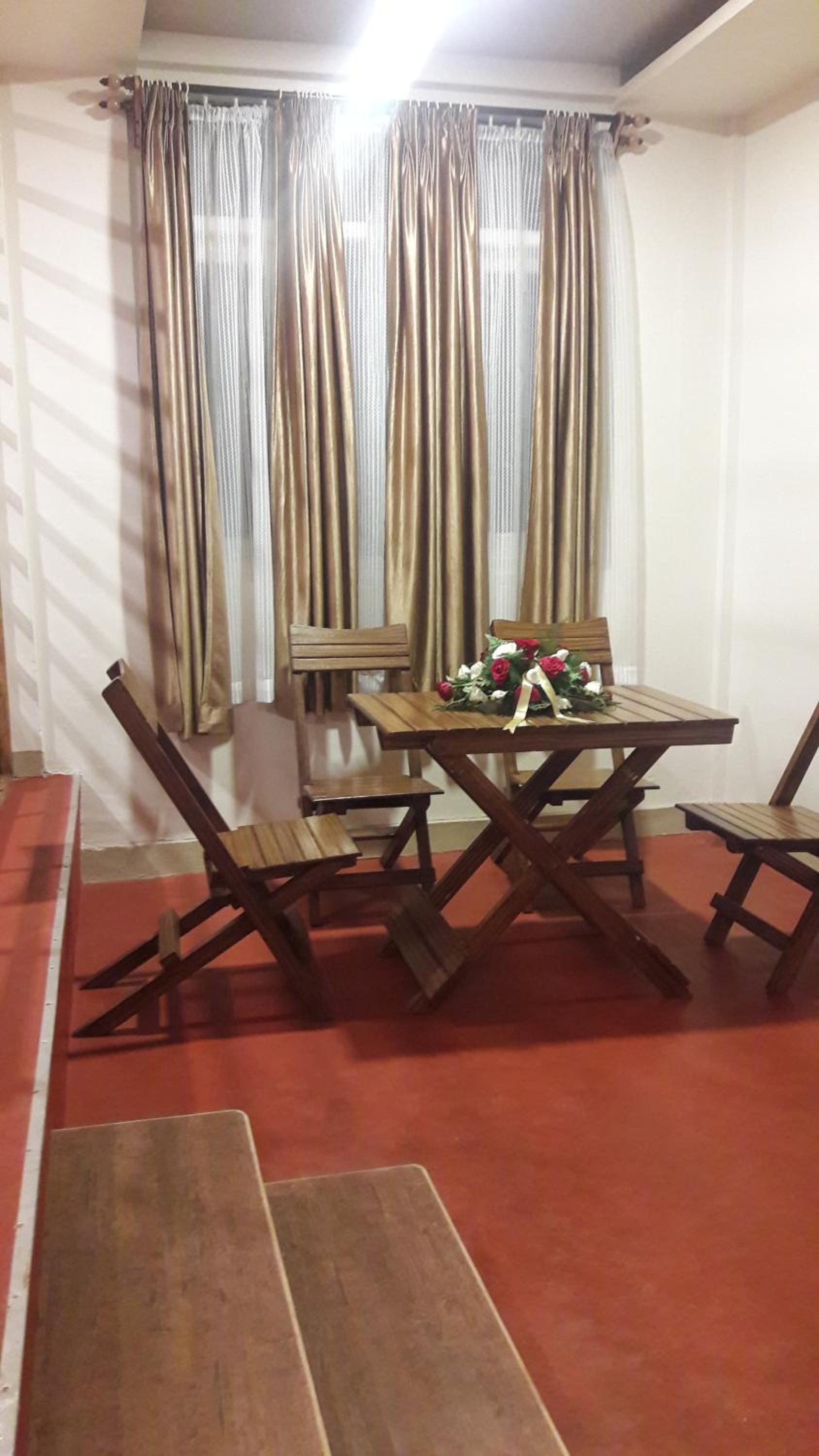 Basic Triple Room With Shared Bathroom photo 3