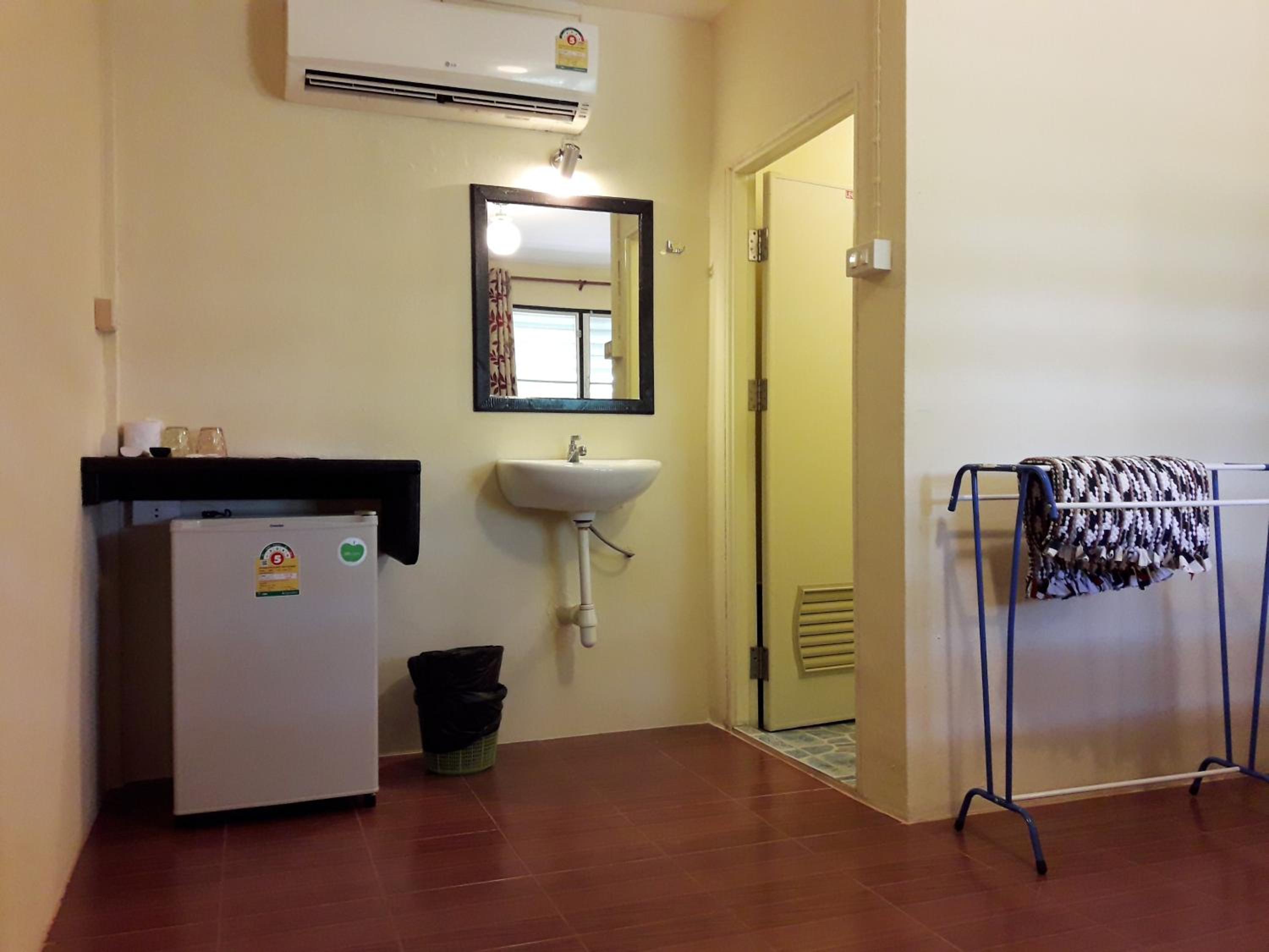 Double Room - Photo 3