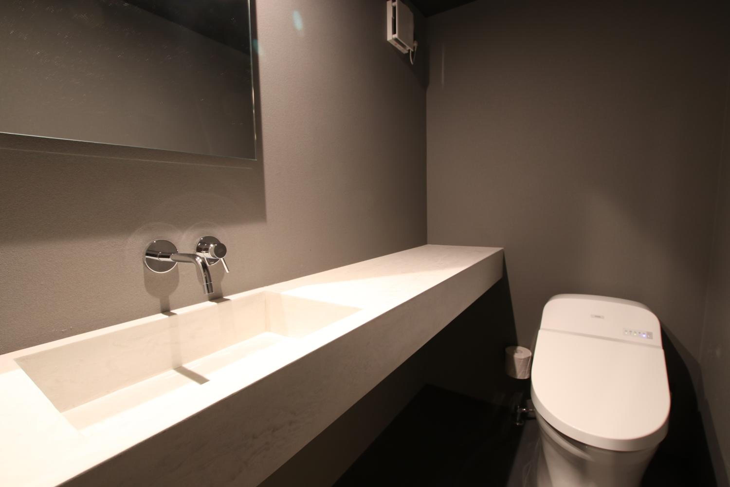 Standard Twin Room with Shared Bathroom