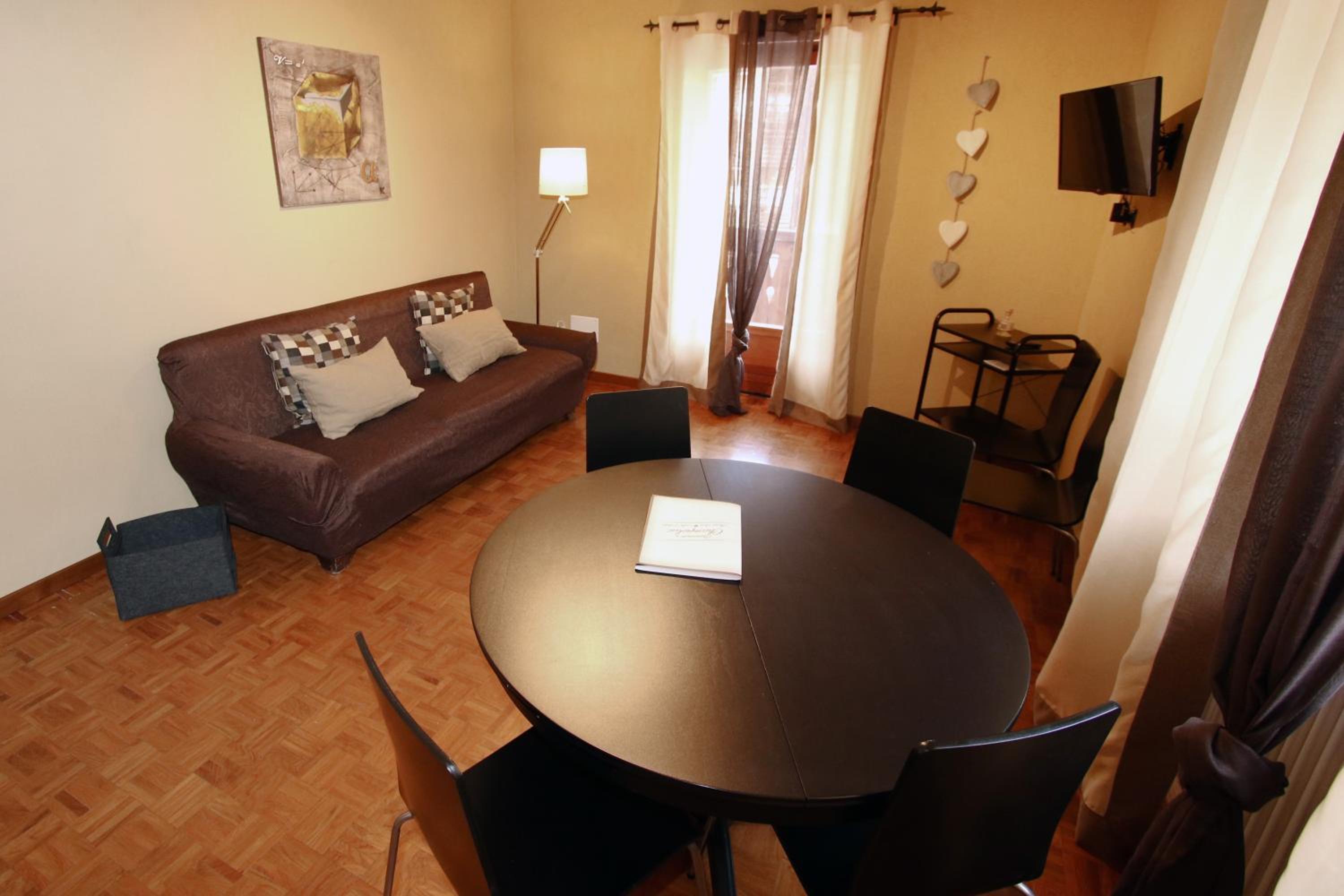 Two-Bedroom Apartment photo 1