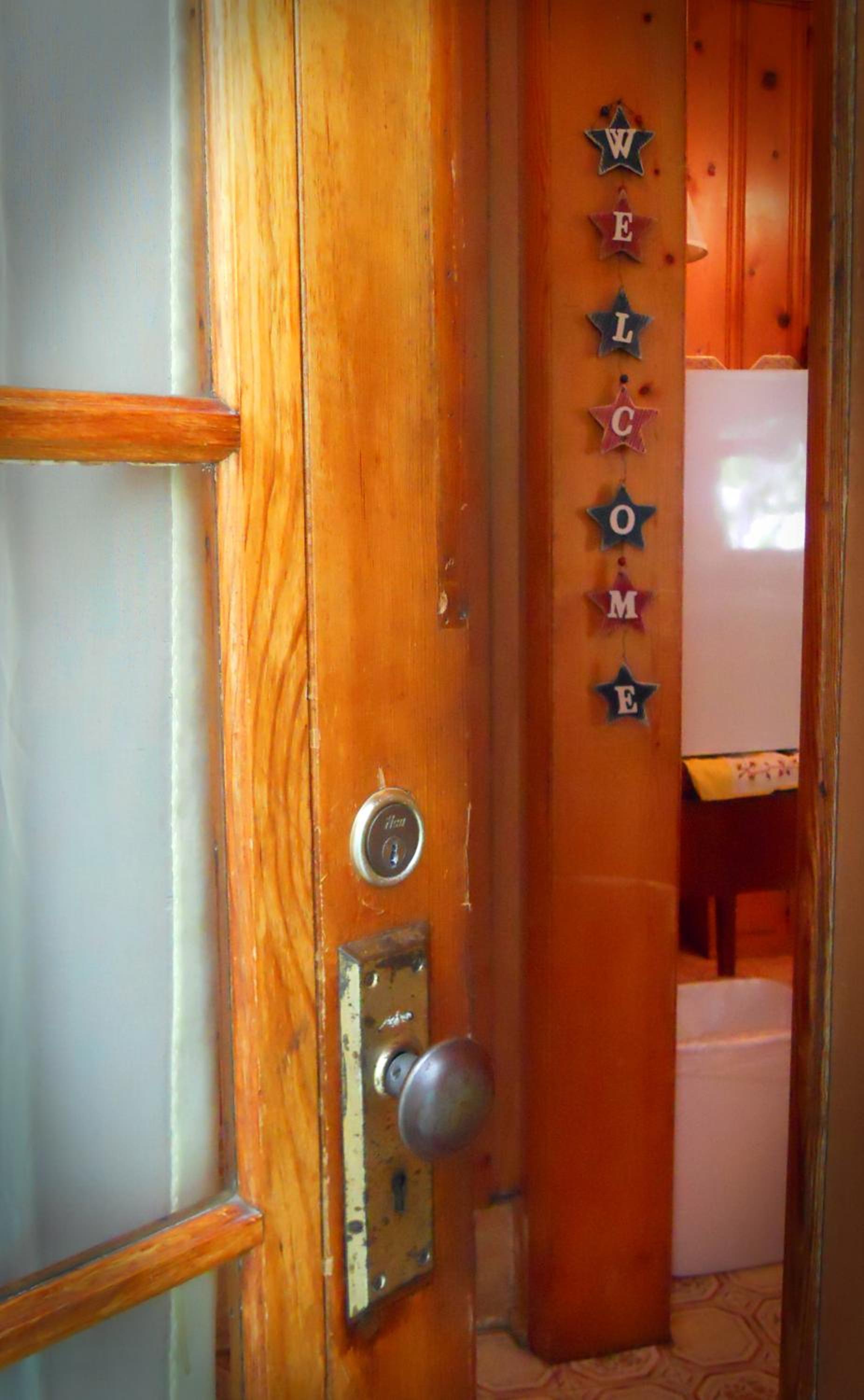 Deluxe King Suite photo 2