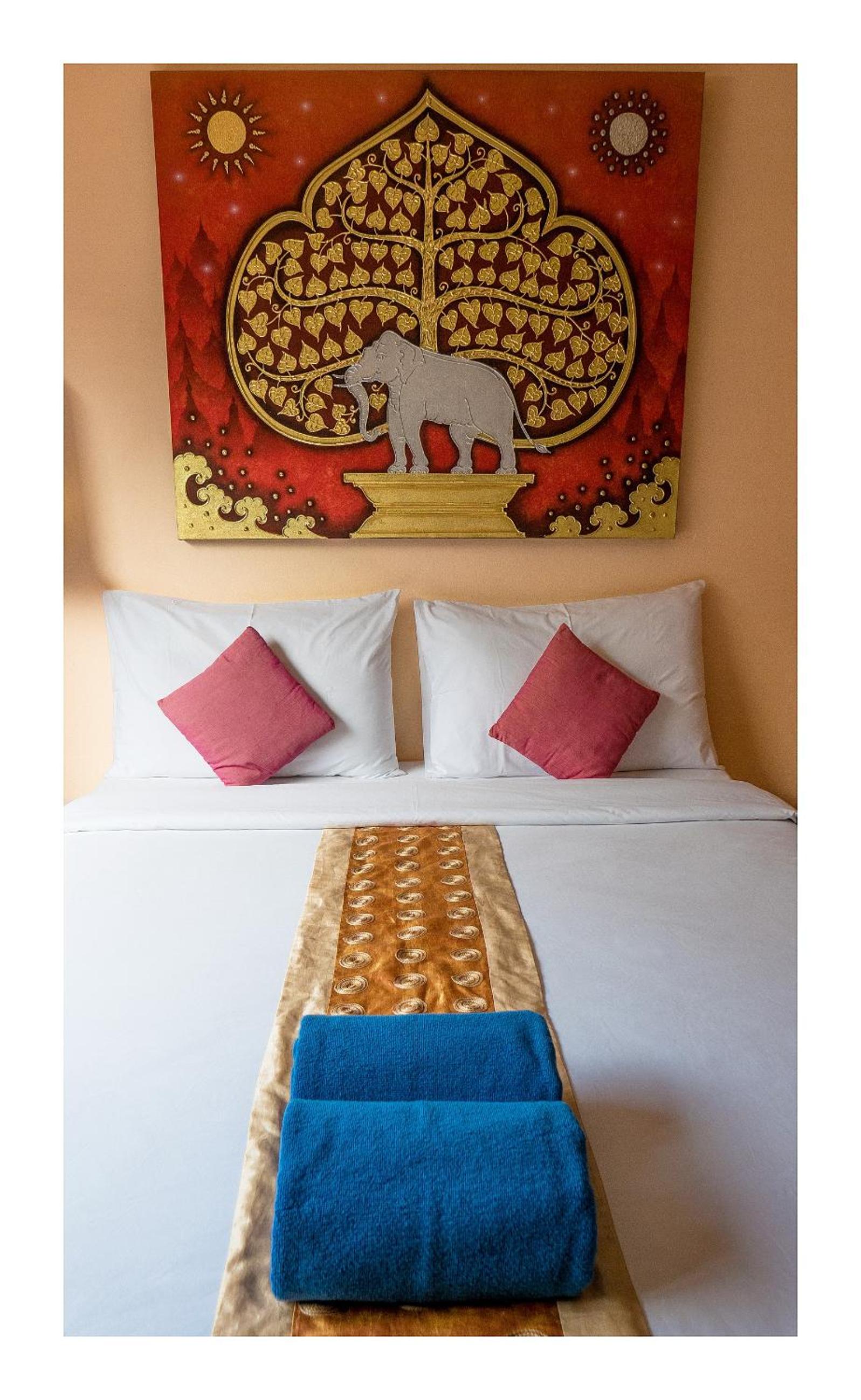 Double Room with Air Conditioning - Photo 8