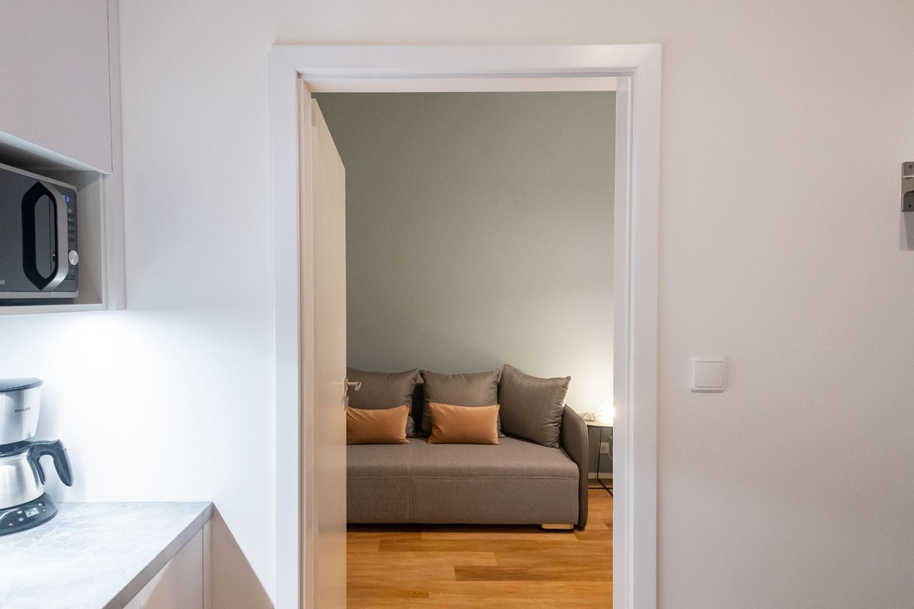 Deluxe One Bedroom Apartment
