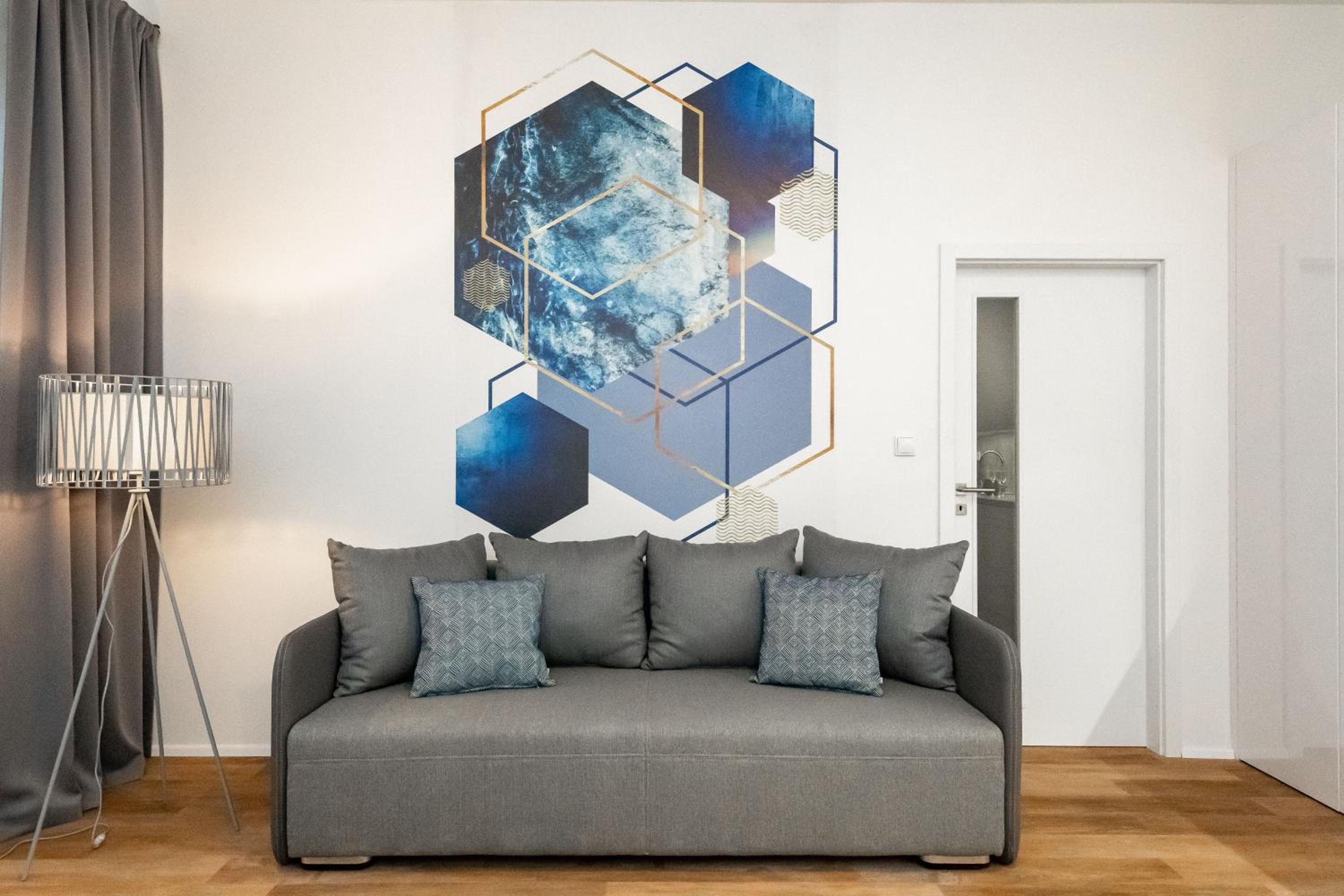 Deluxe One Bedroom Apartment