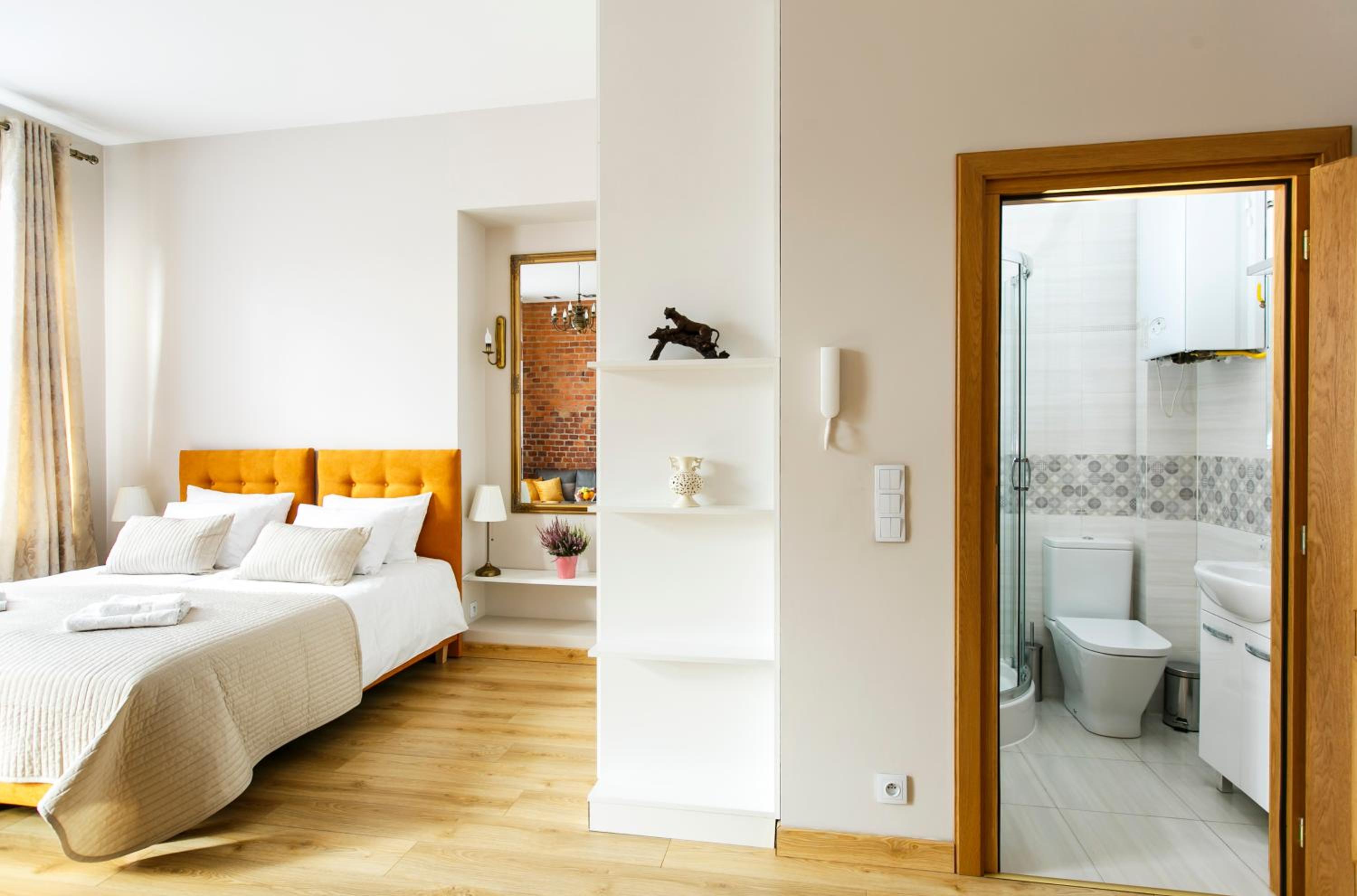 Studio Apartment photo 1