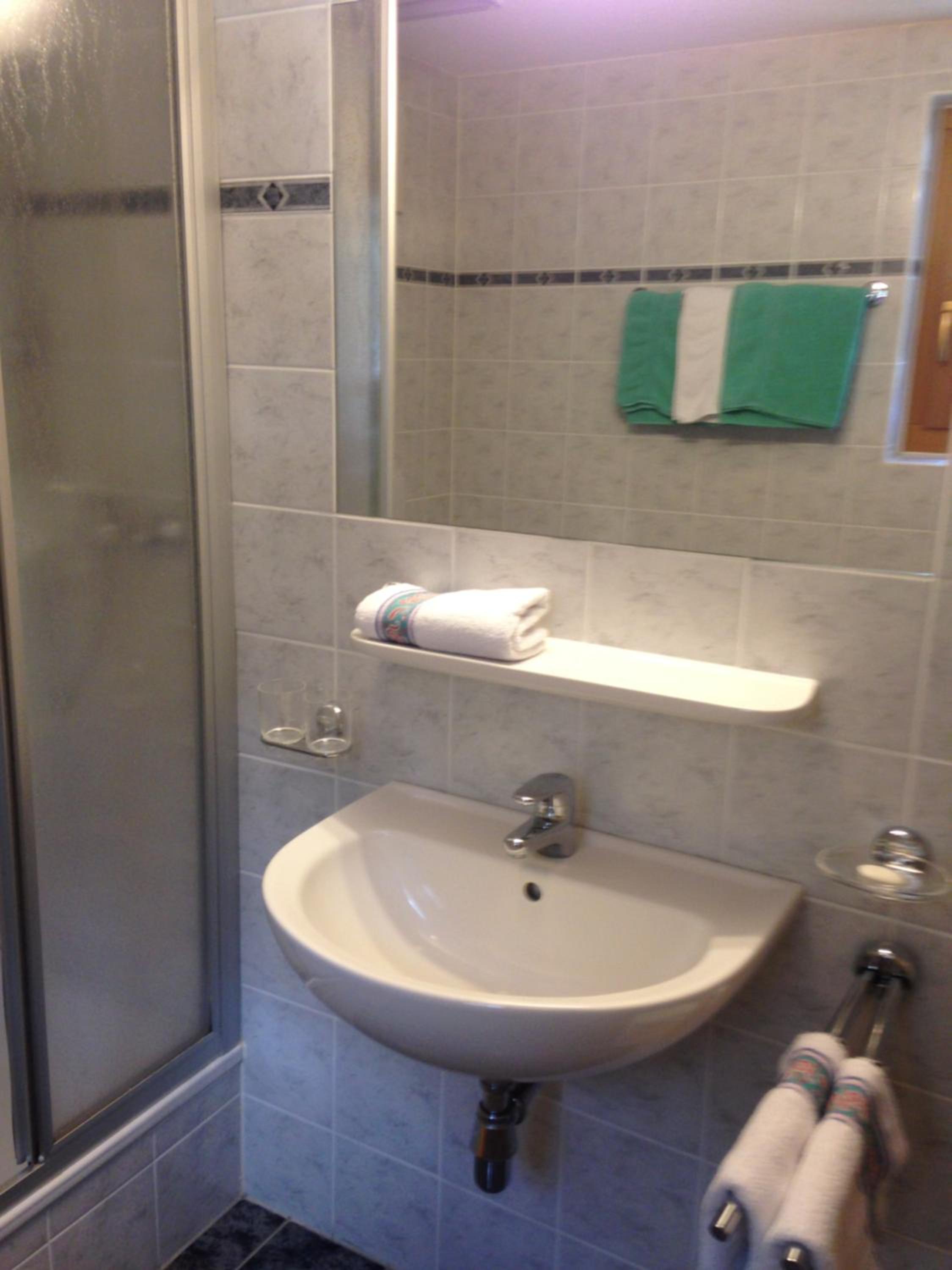 Double Room - Photo 4