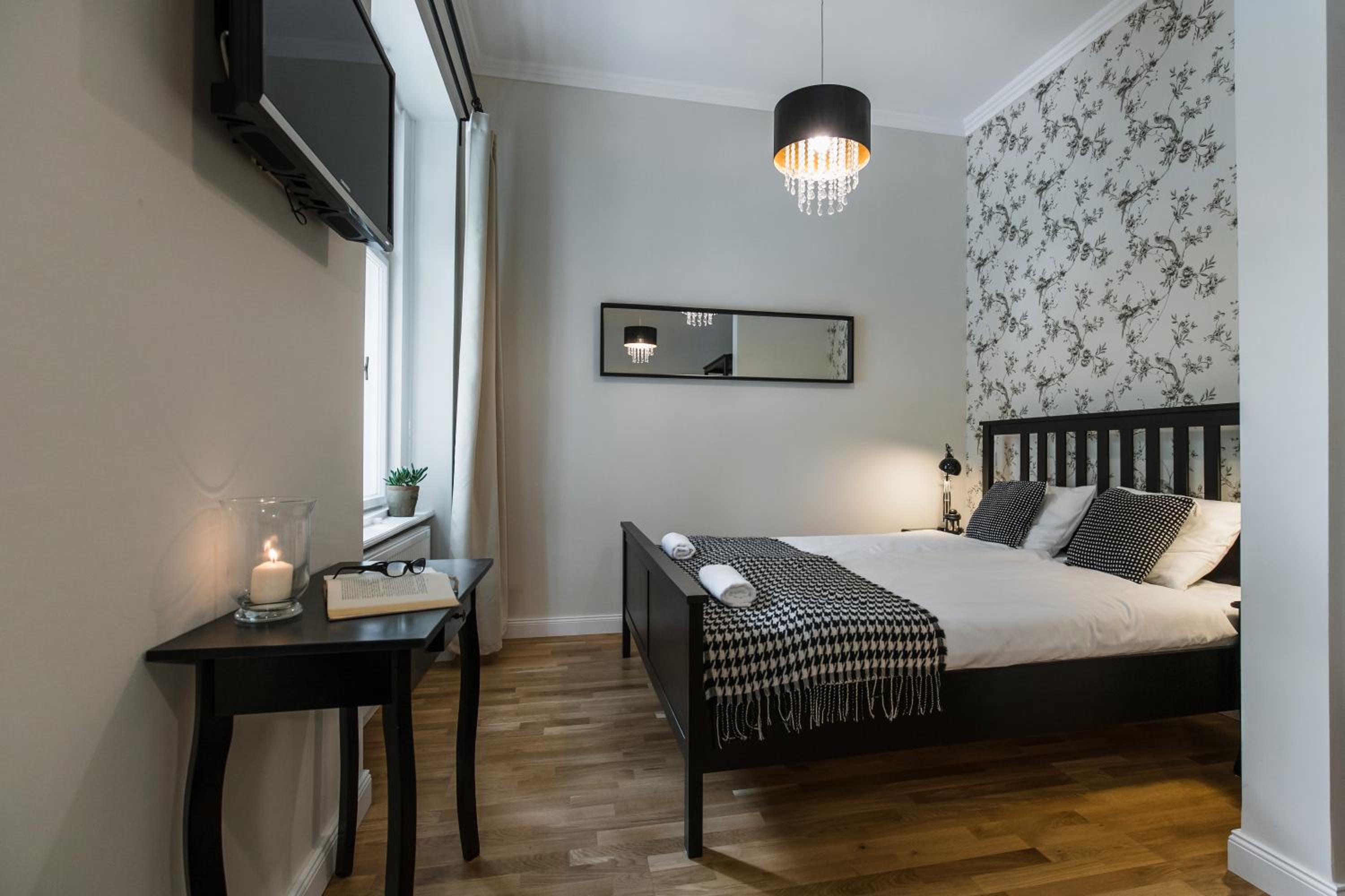 Deluxe Double Room with Castle View - Photo 1