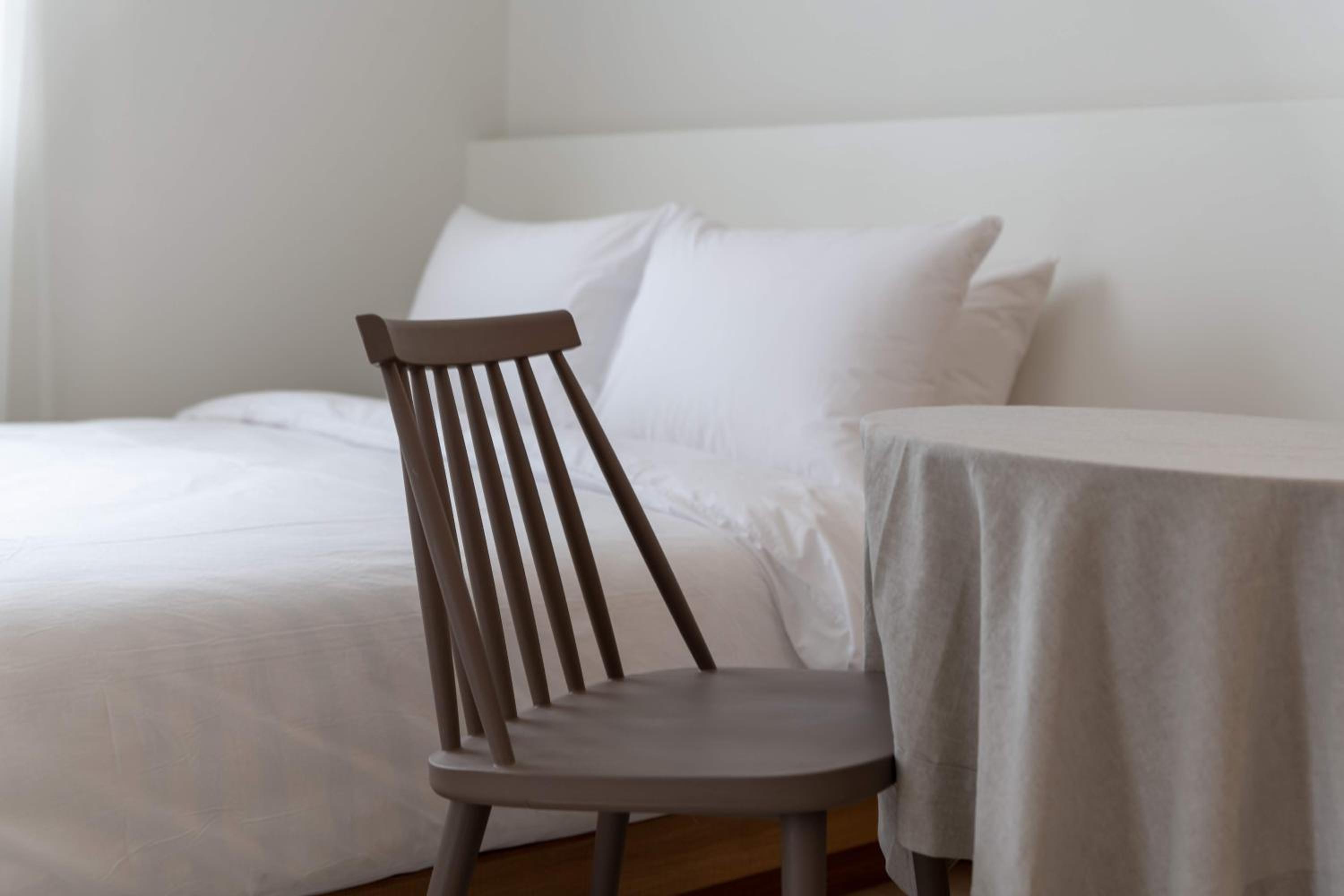 Standard Double Room - Photo 9