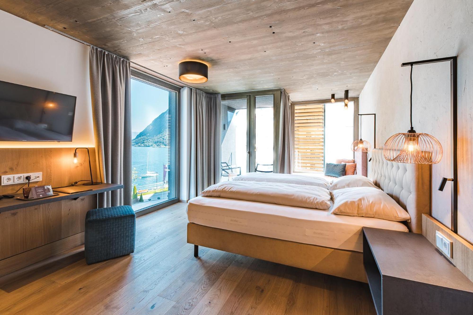 Superior Double Room Achensee with Lake View photo 2