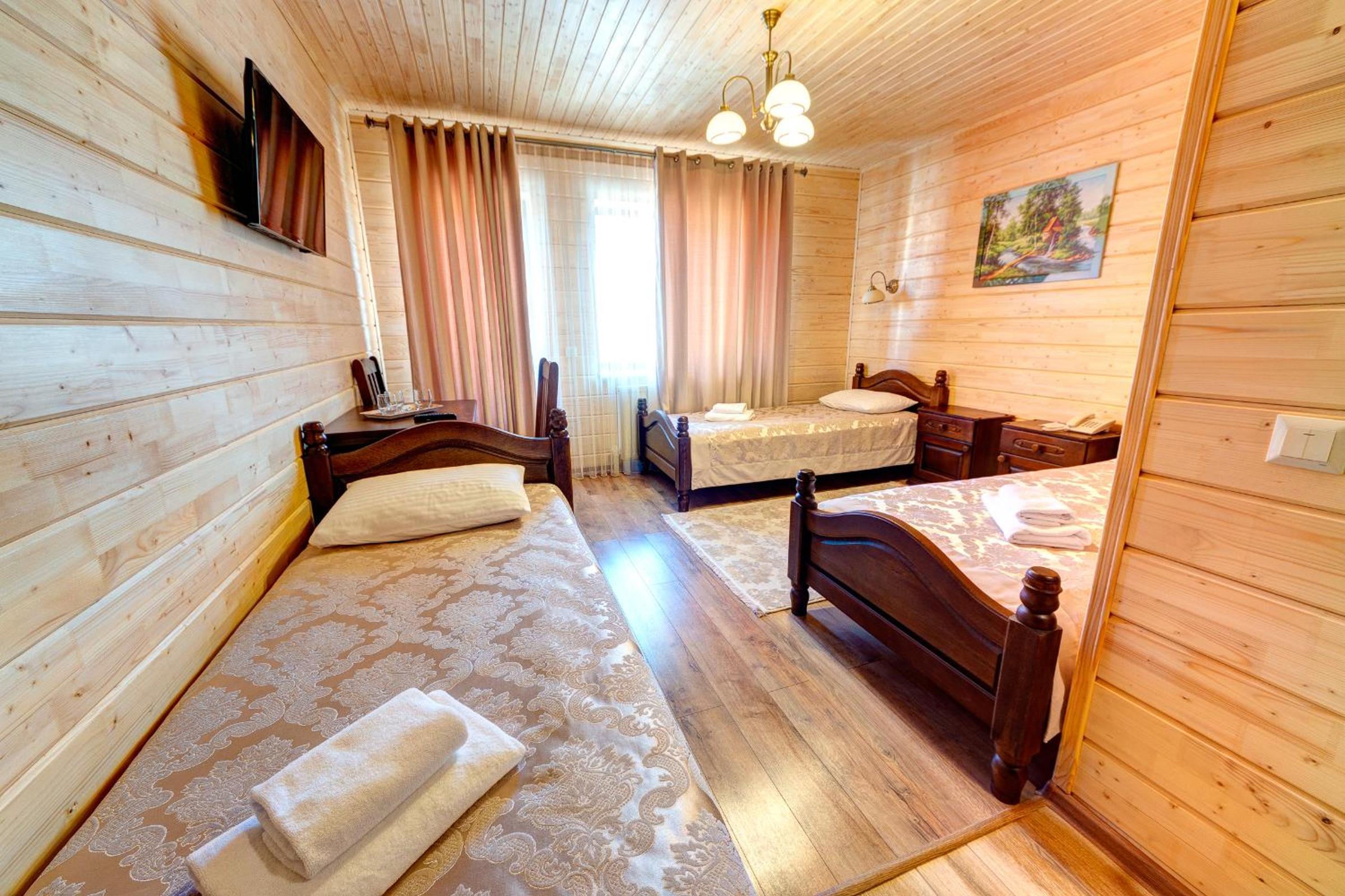 Superior Triple Room photo 3