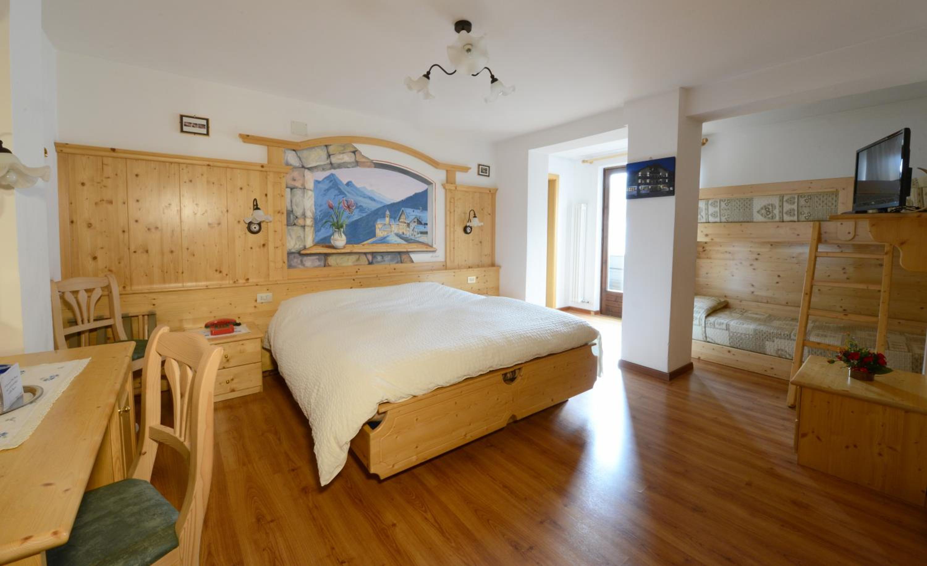 Quadruple Room photo 2
