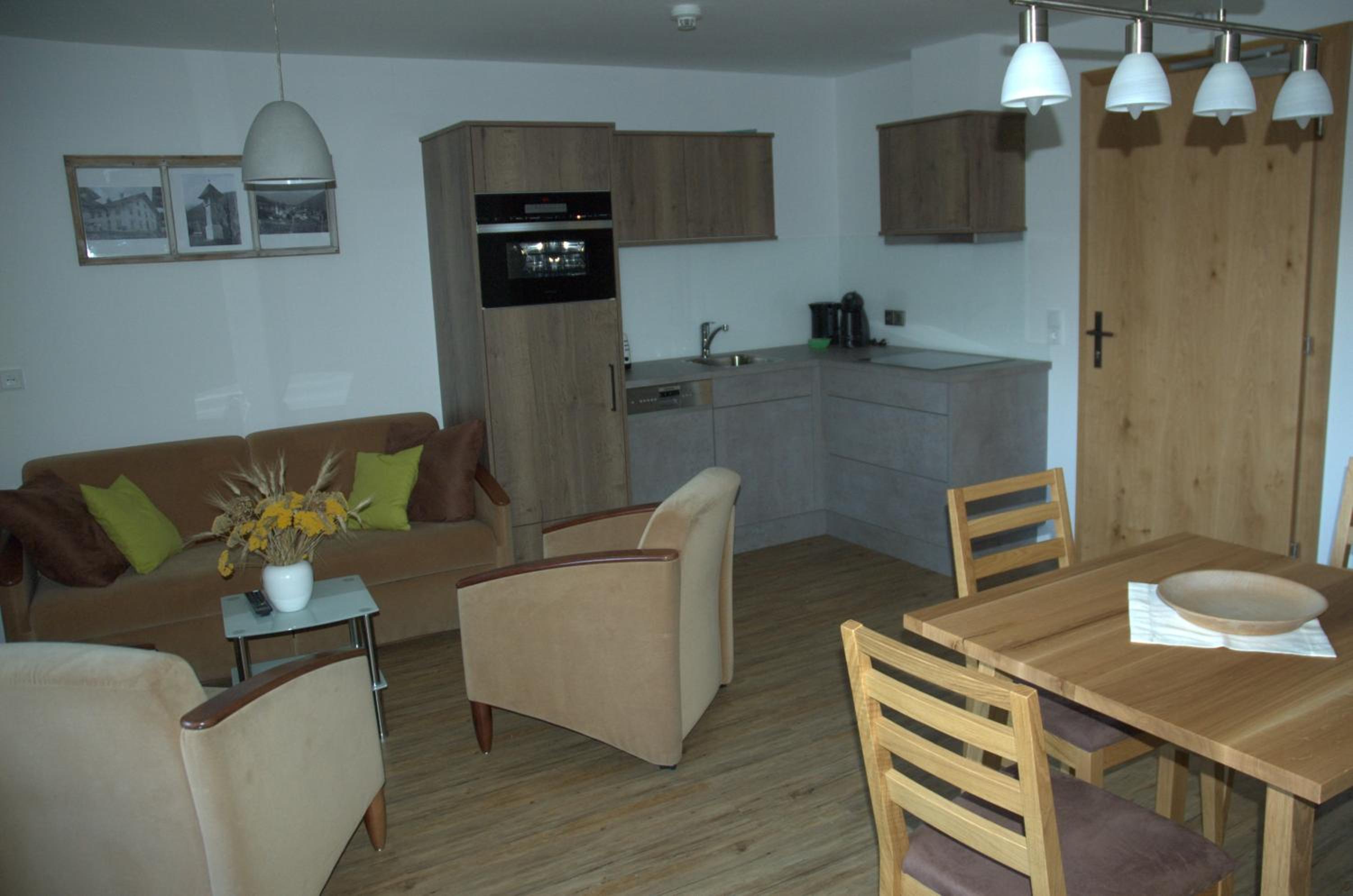 Apartment with Balcony photo 1