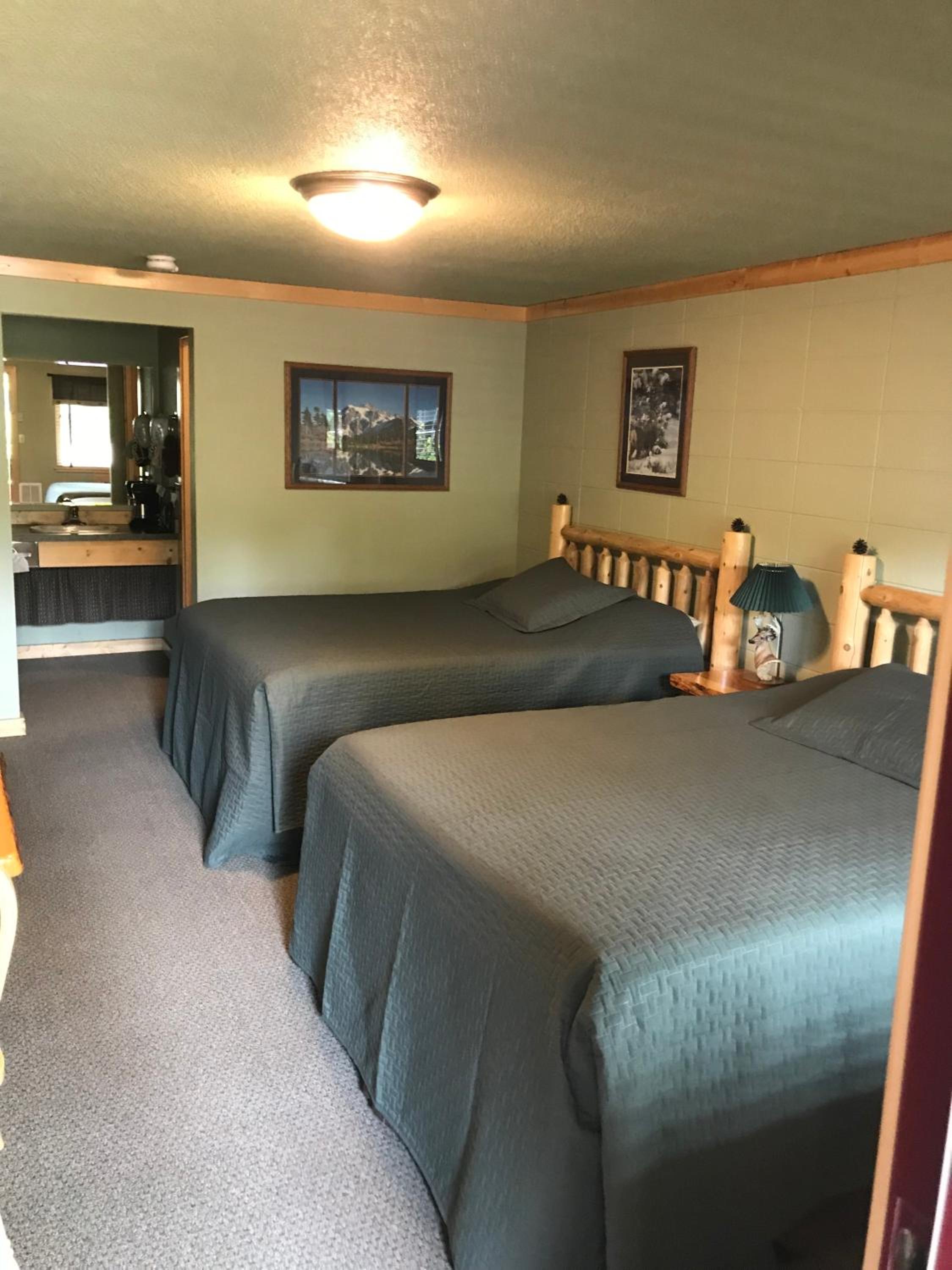 Deluxe Queen Room photo 2