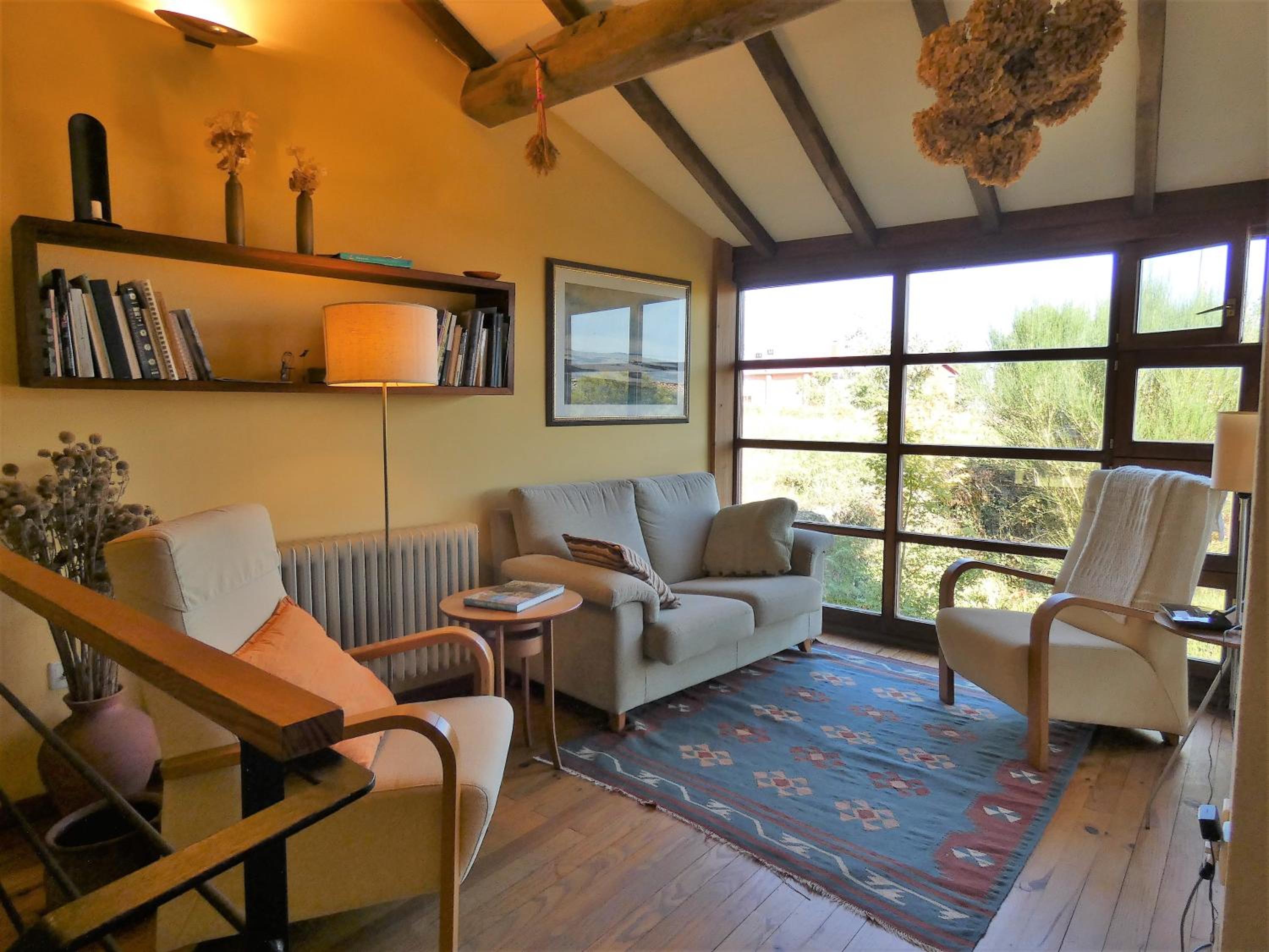 Casa de cuatro habitaciones