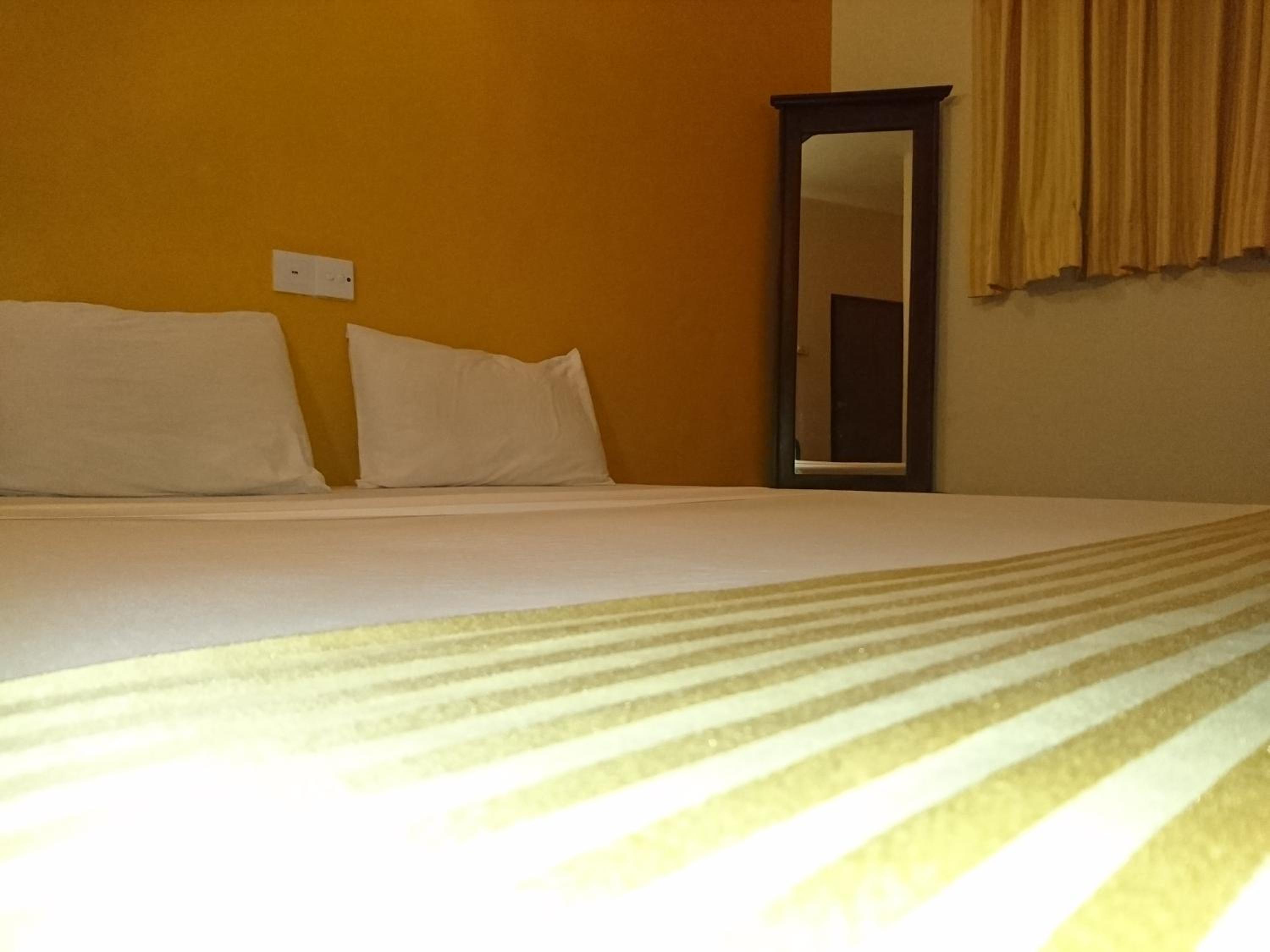 Standard Double Room with Fan photo 3