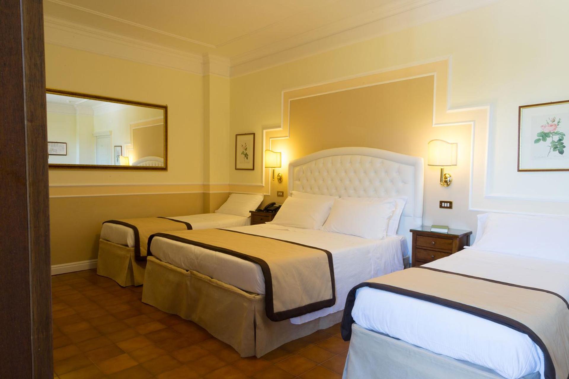 Quadruple Room with Mountain View and Spa Access photo 1