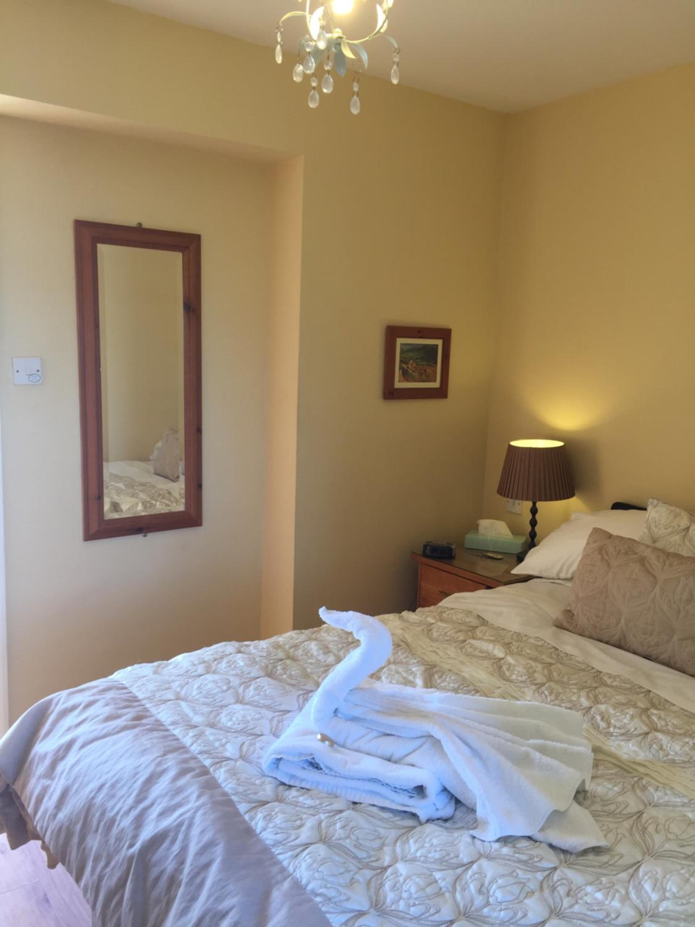 Small Double Room - Photo 1
