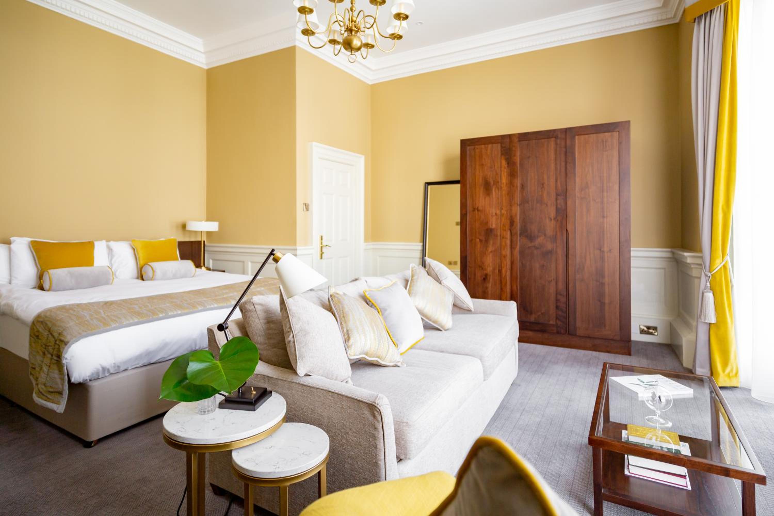 Superior King Room photo 3
