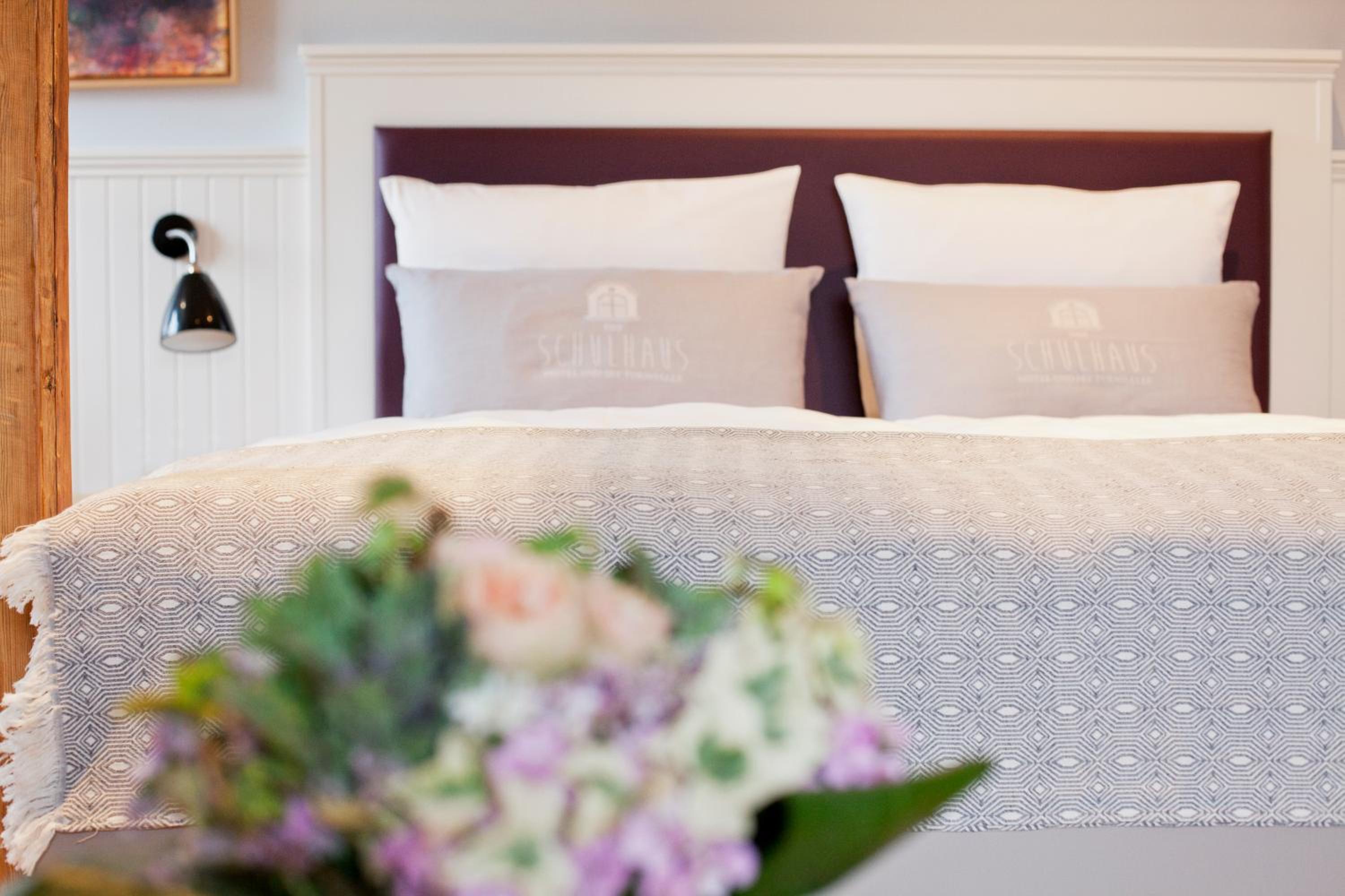Deluxe Double Room with Bath photo 2