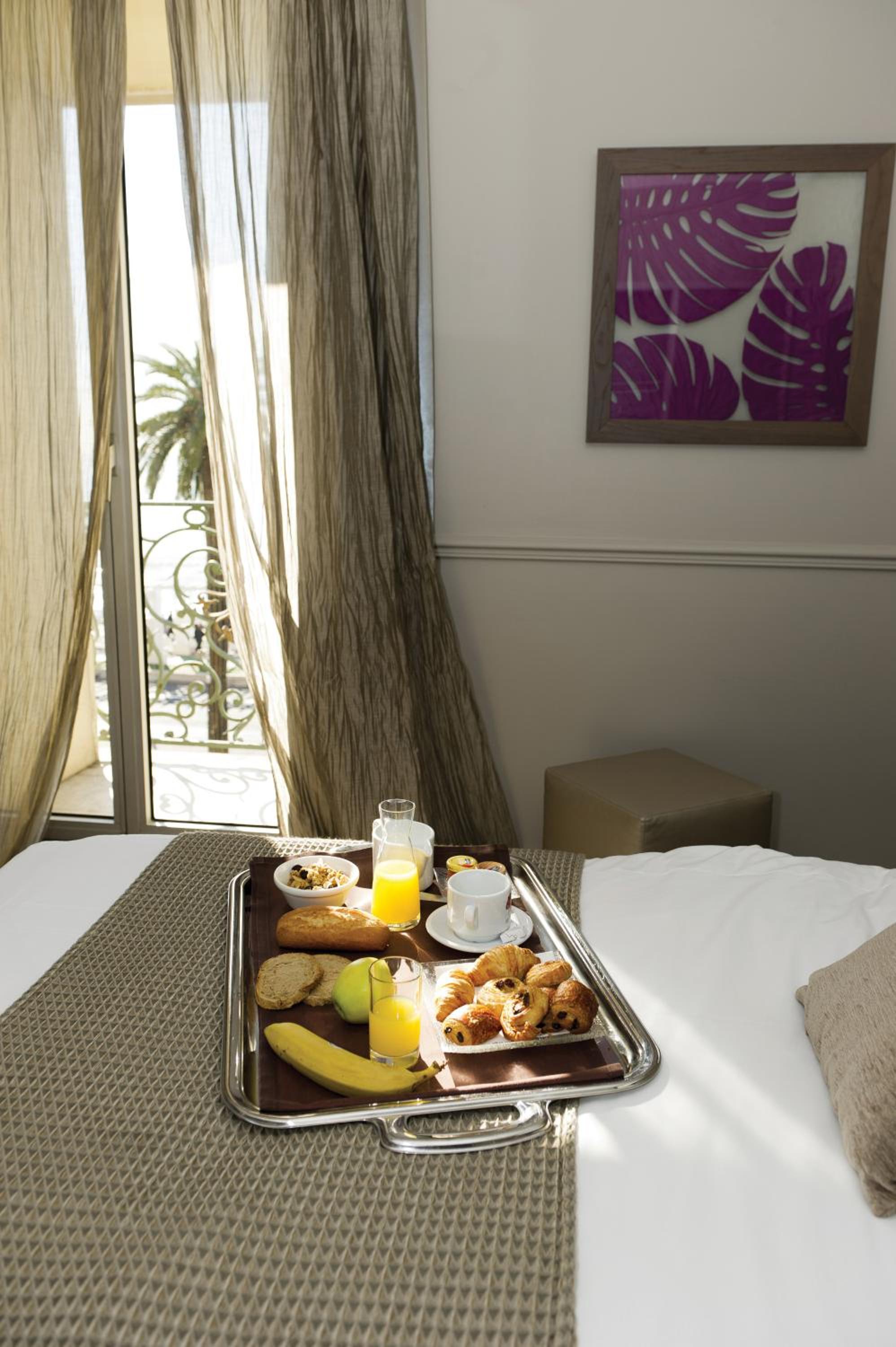 Superior Double or Twin Room with Sea View