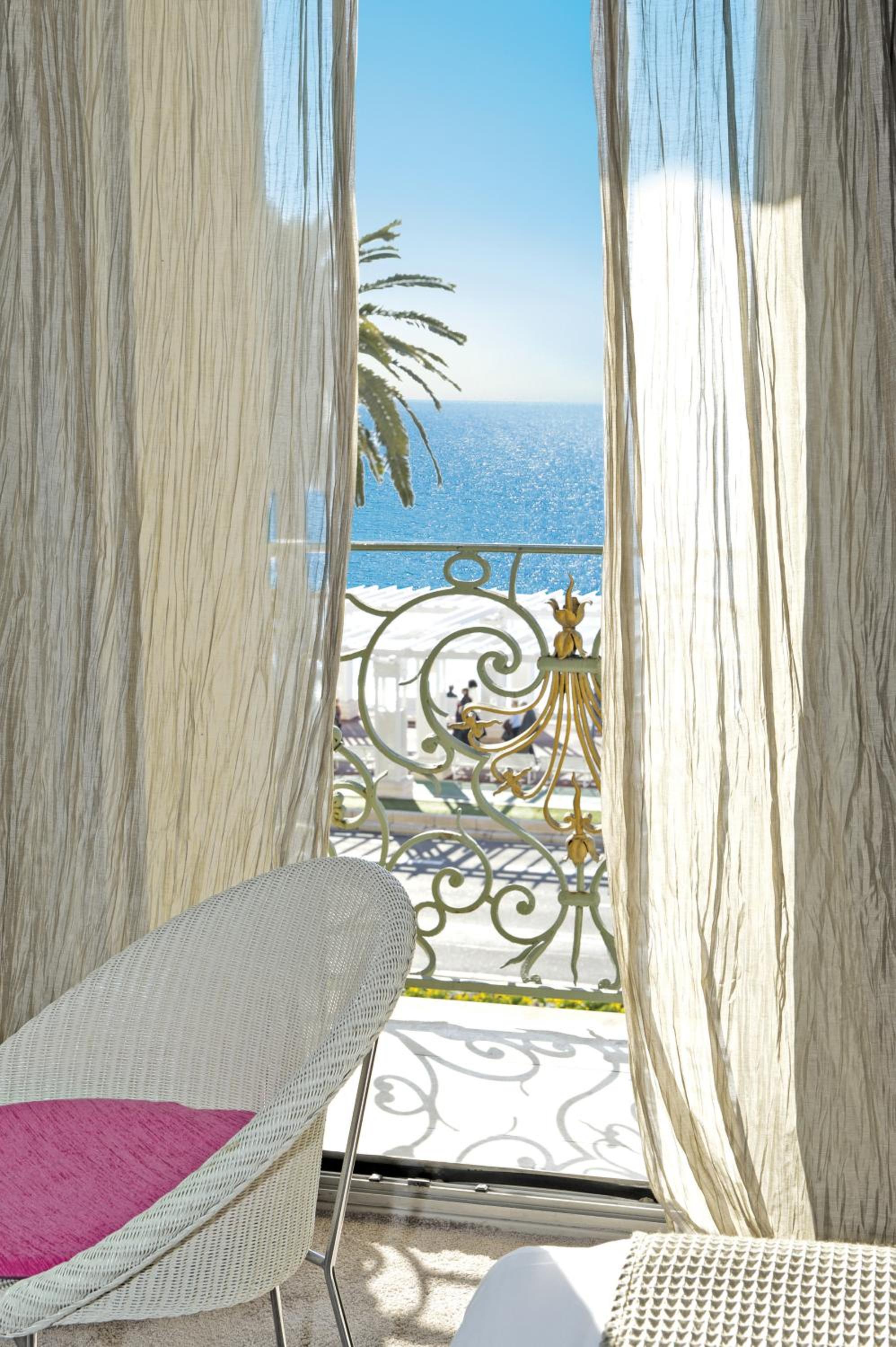 Superior Double or Twin Room with Sea View
