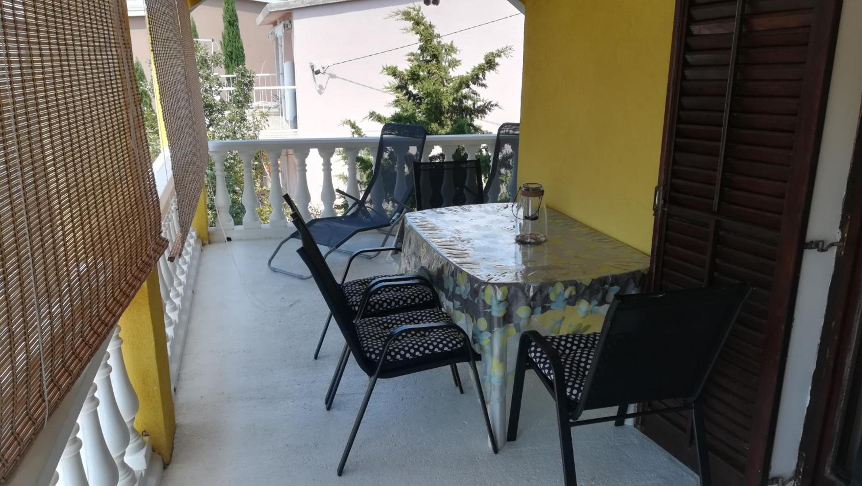 Apartment with Sea View - Photo 28