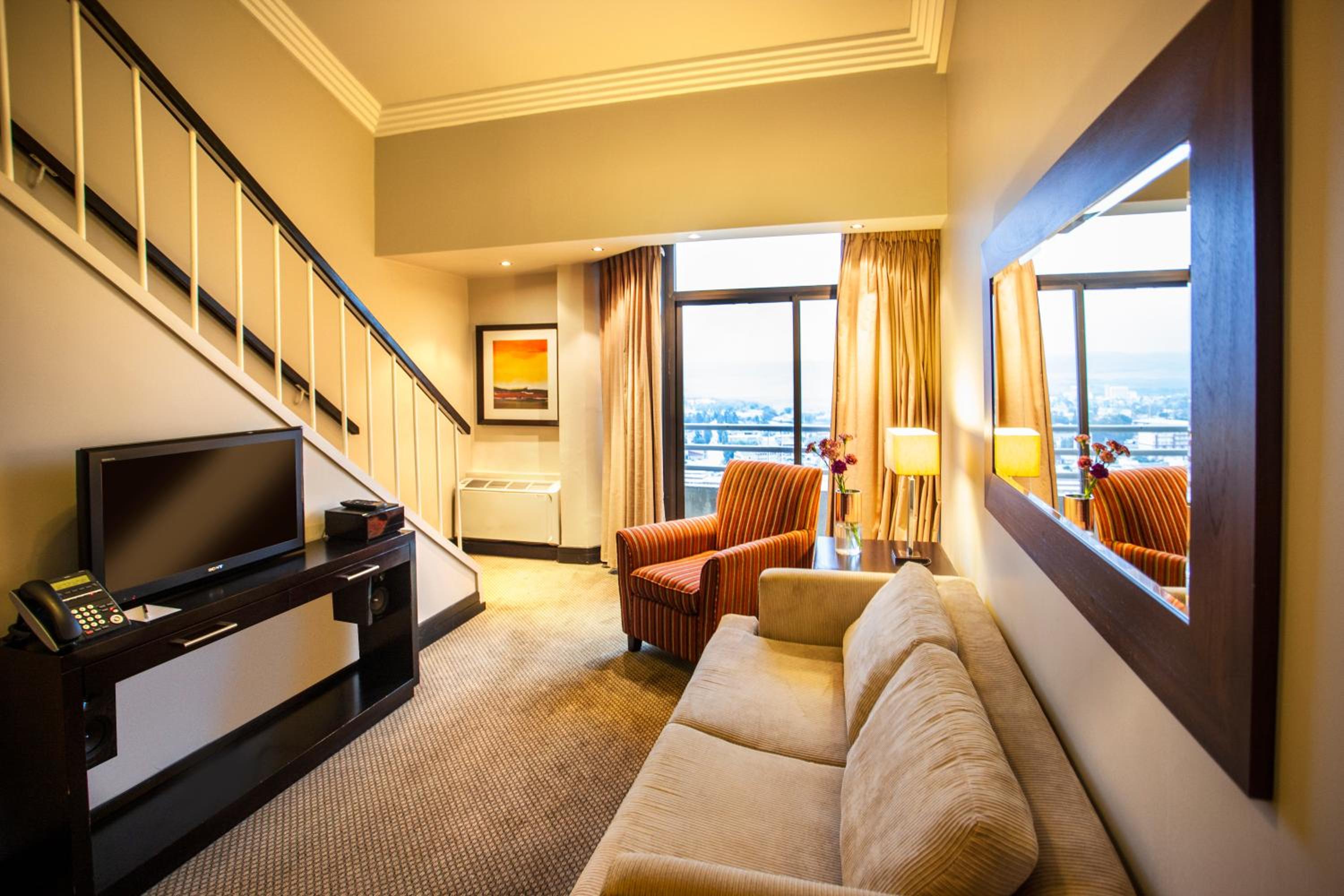 AVANI Suite - Photo 1