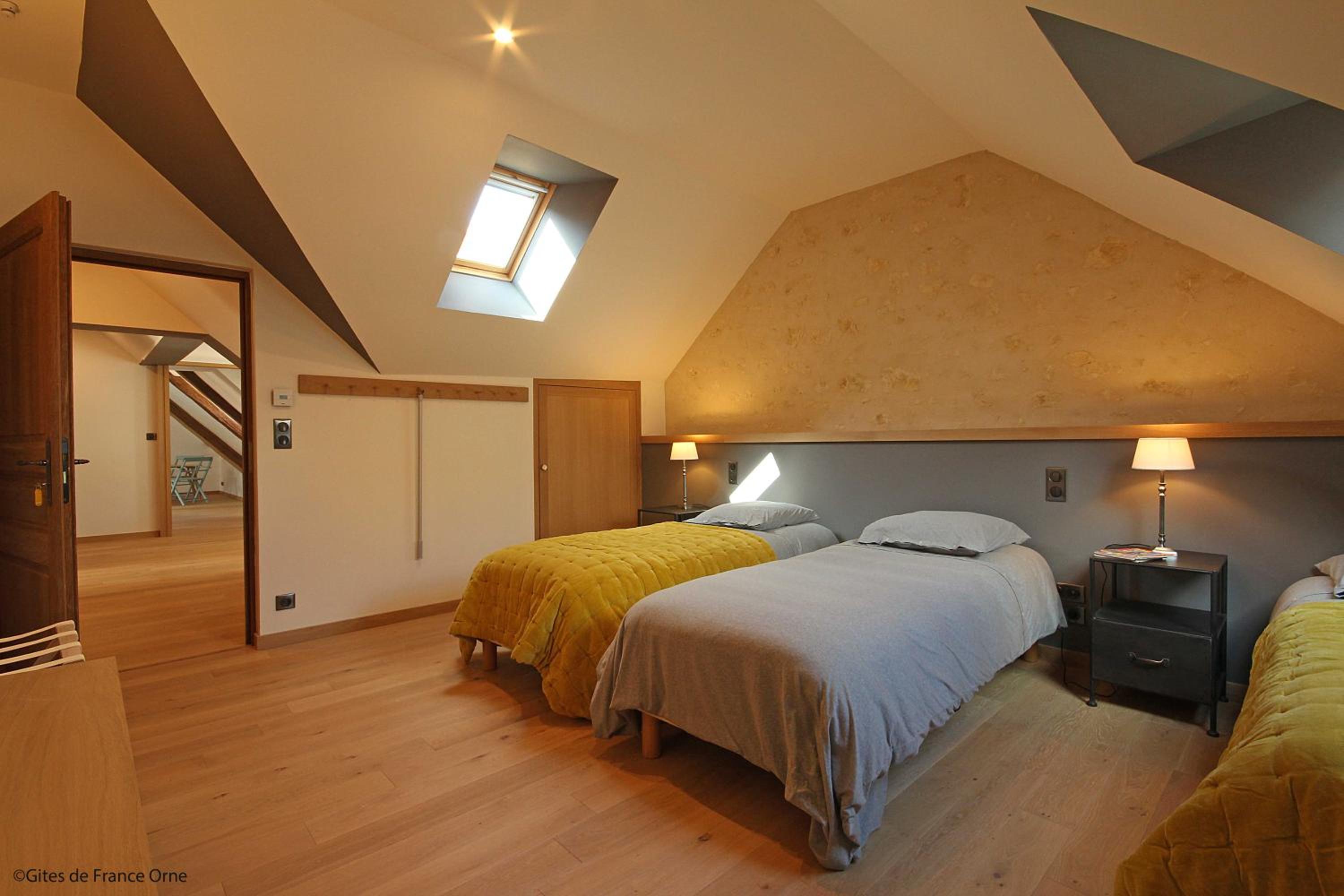 Three-Bedroom House photo 2