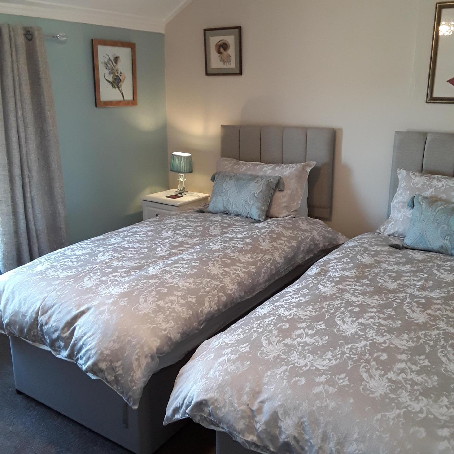Double or Twin Room with Private Bathroom