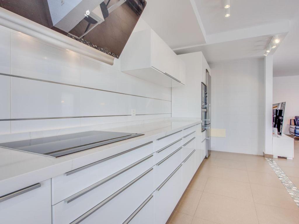 Villa photo 3