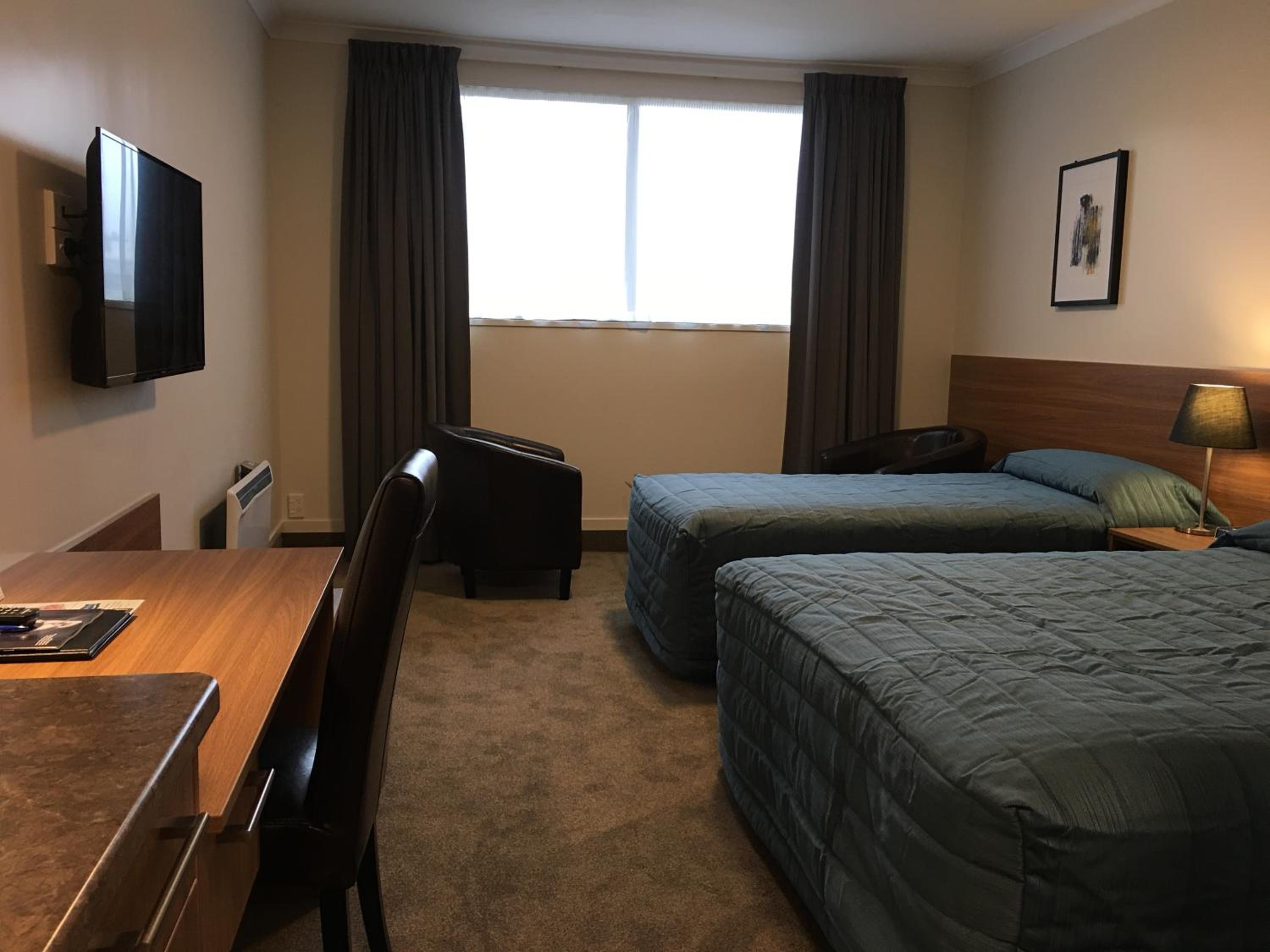 Standard Queen Room - Photo 2