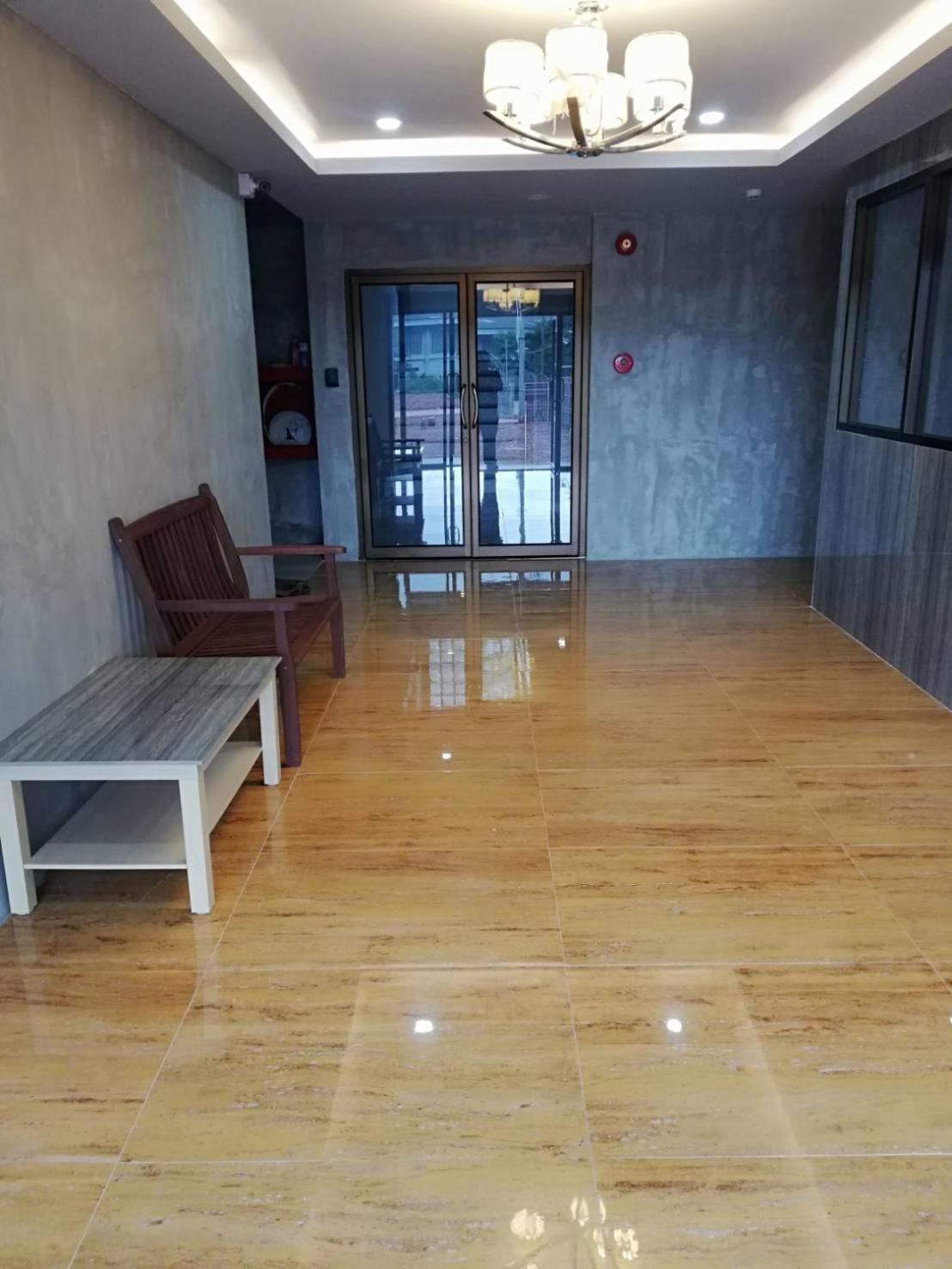 Apartment - Photo 8