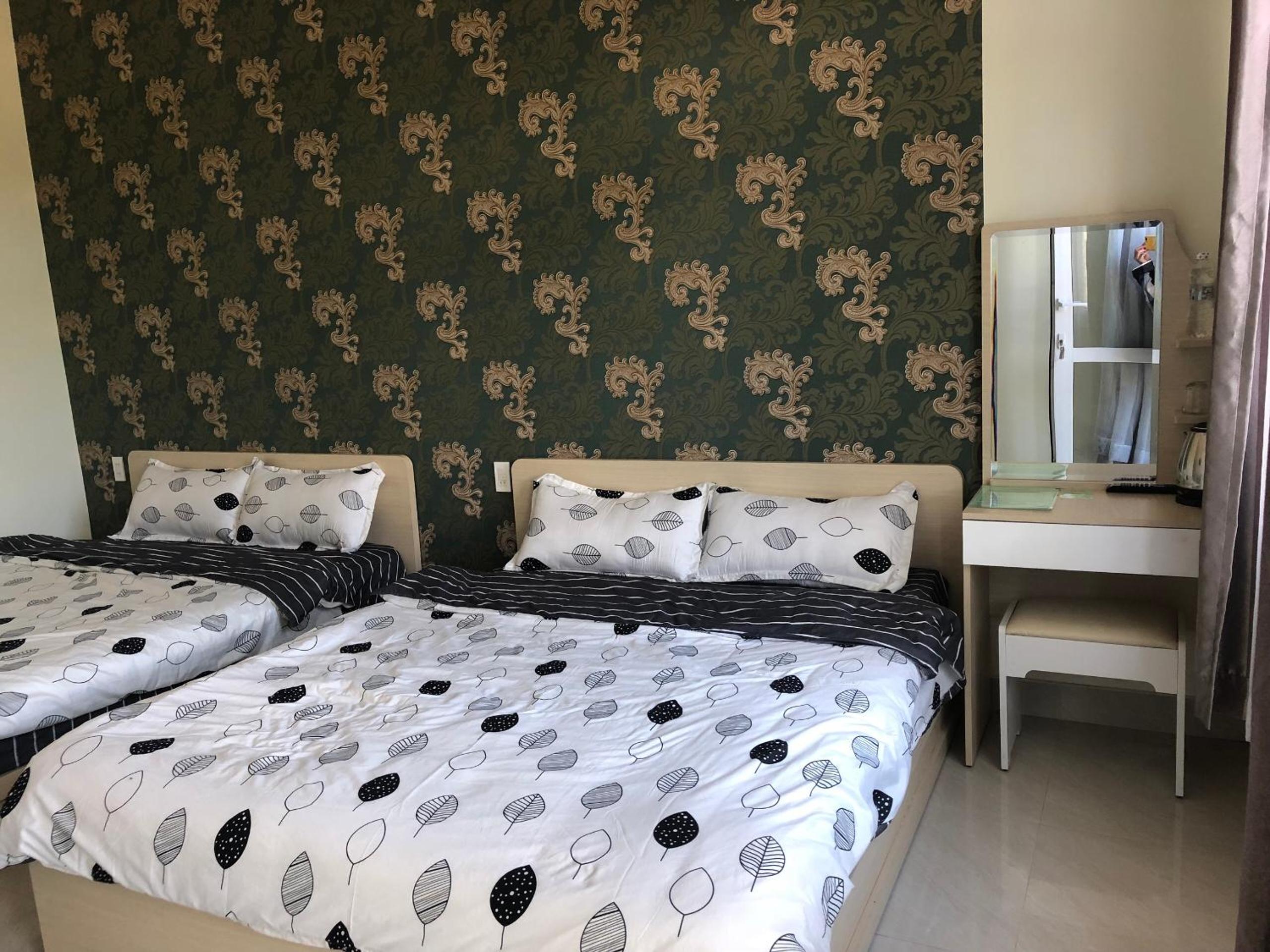 Double Room - Photo 13